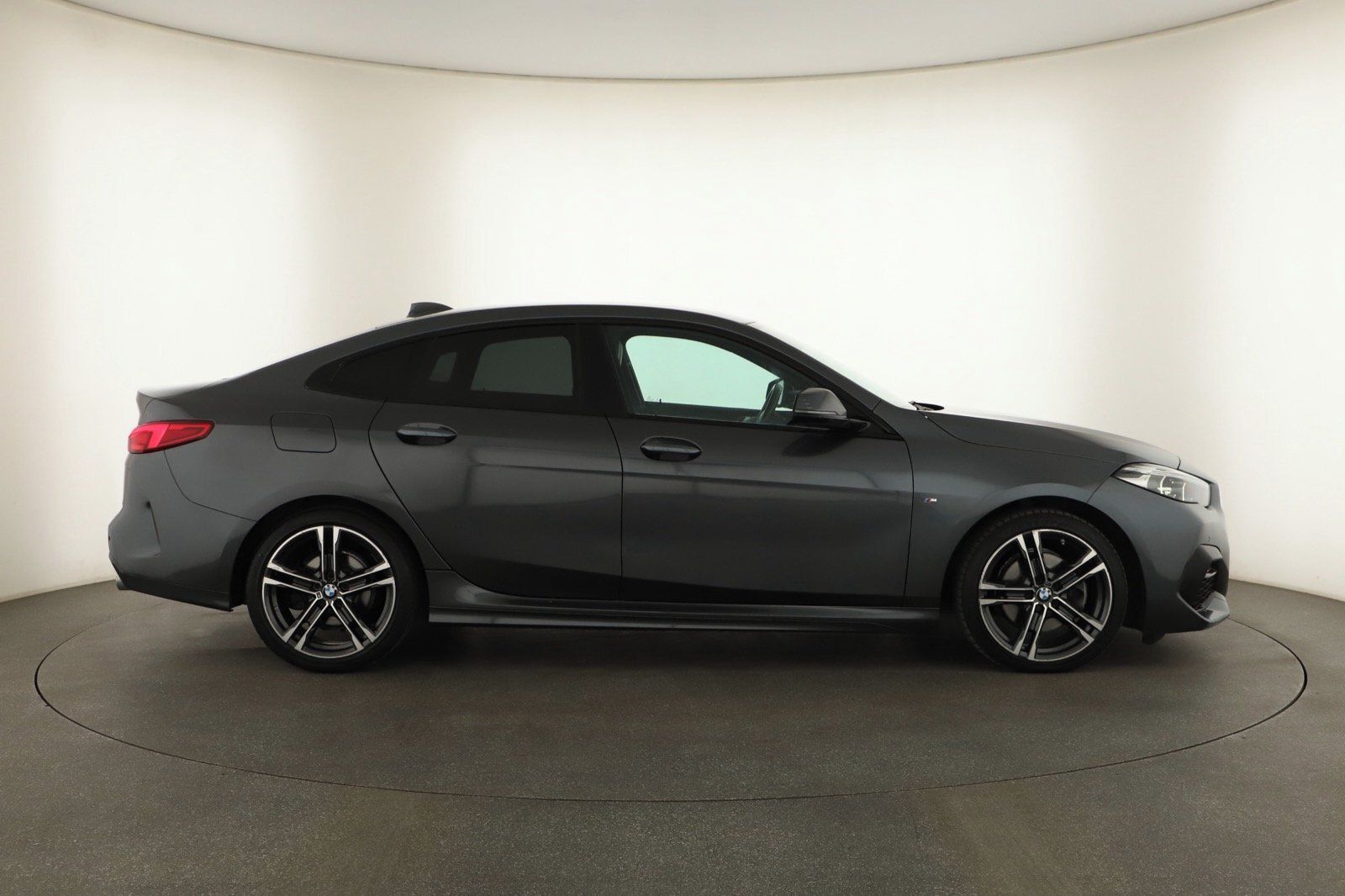 BMW Řada 2, 218d, Sport Line, Automat, ČR - fotka 6