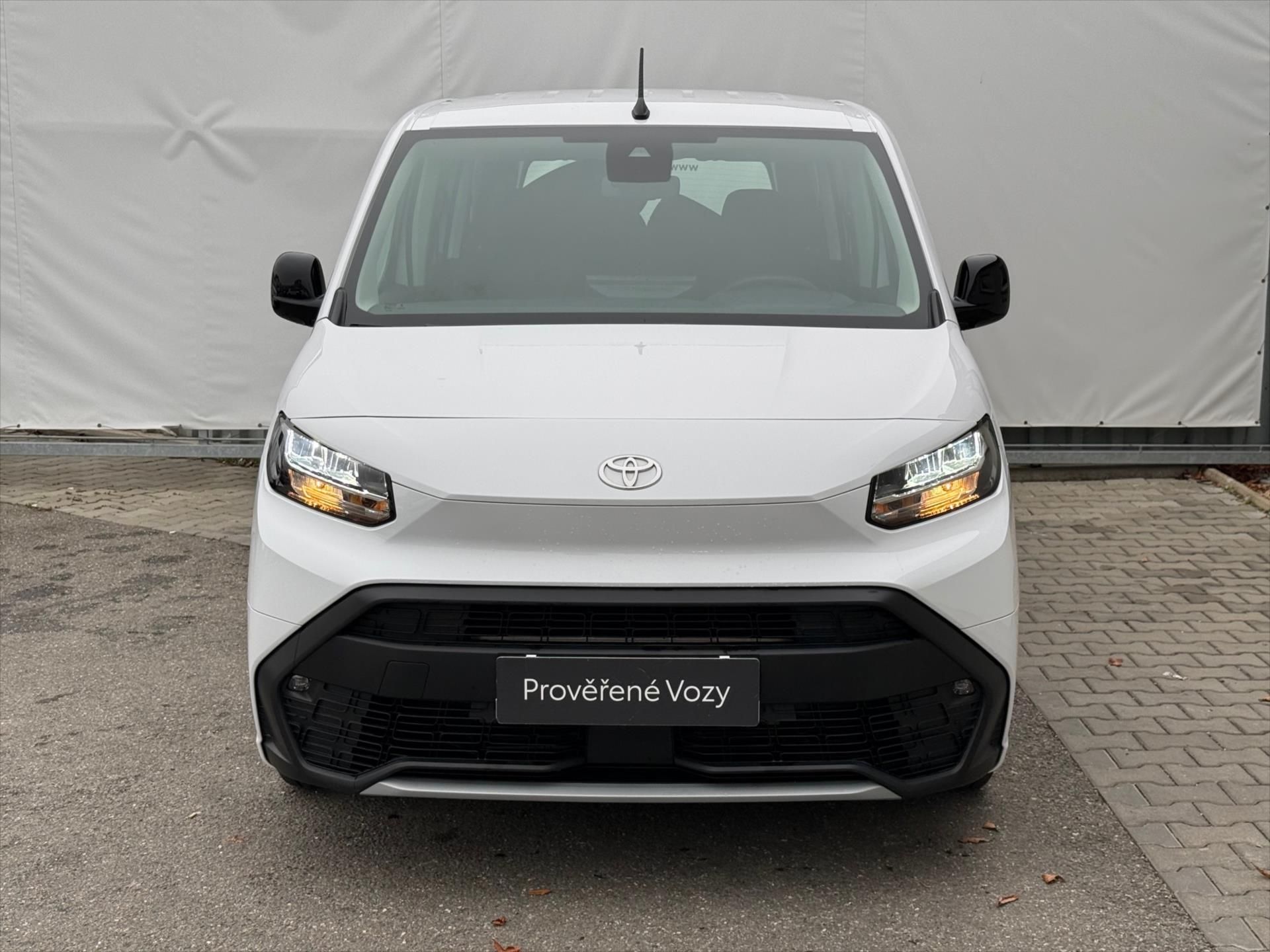 Toyota Proace City Verso, 1,5 Business 7S Tailgate - fotka 2