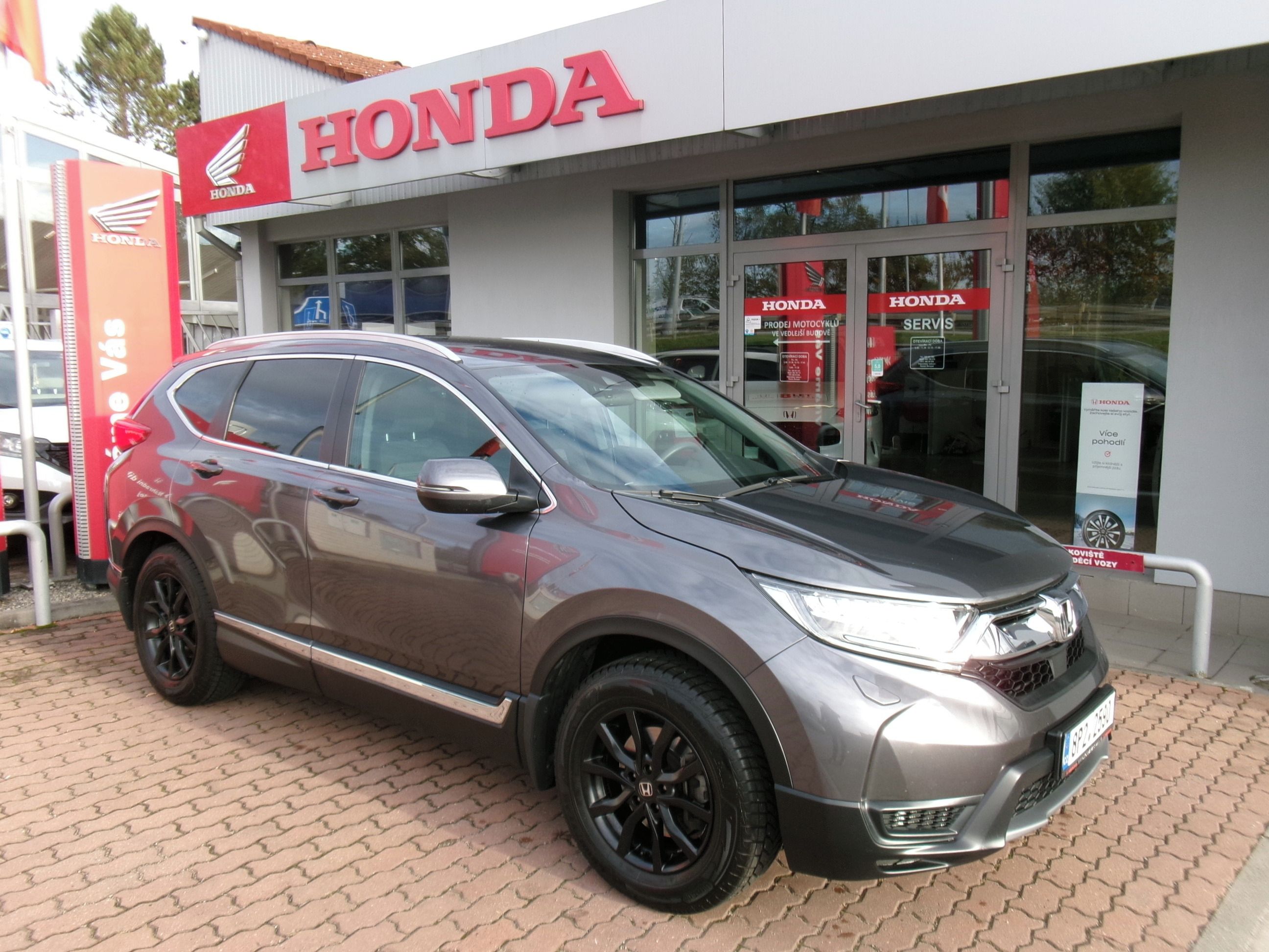 Honda CR-V, 172PS COMFORT EXCLUSIVE, ČR - fotka 3