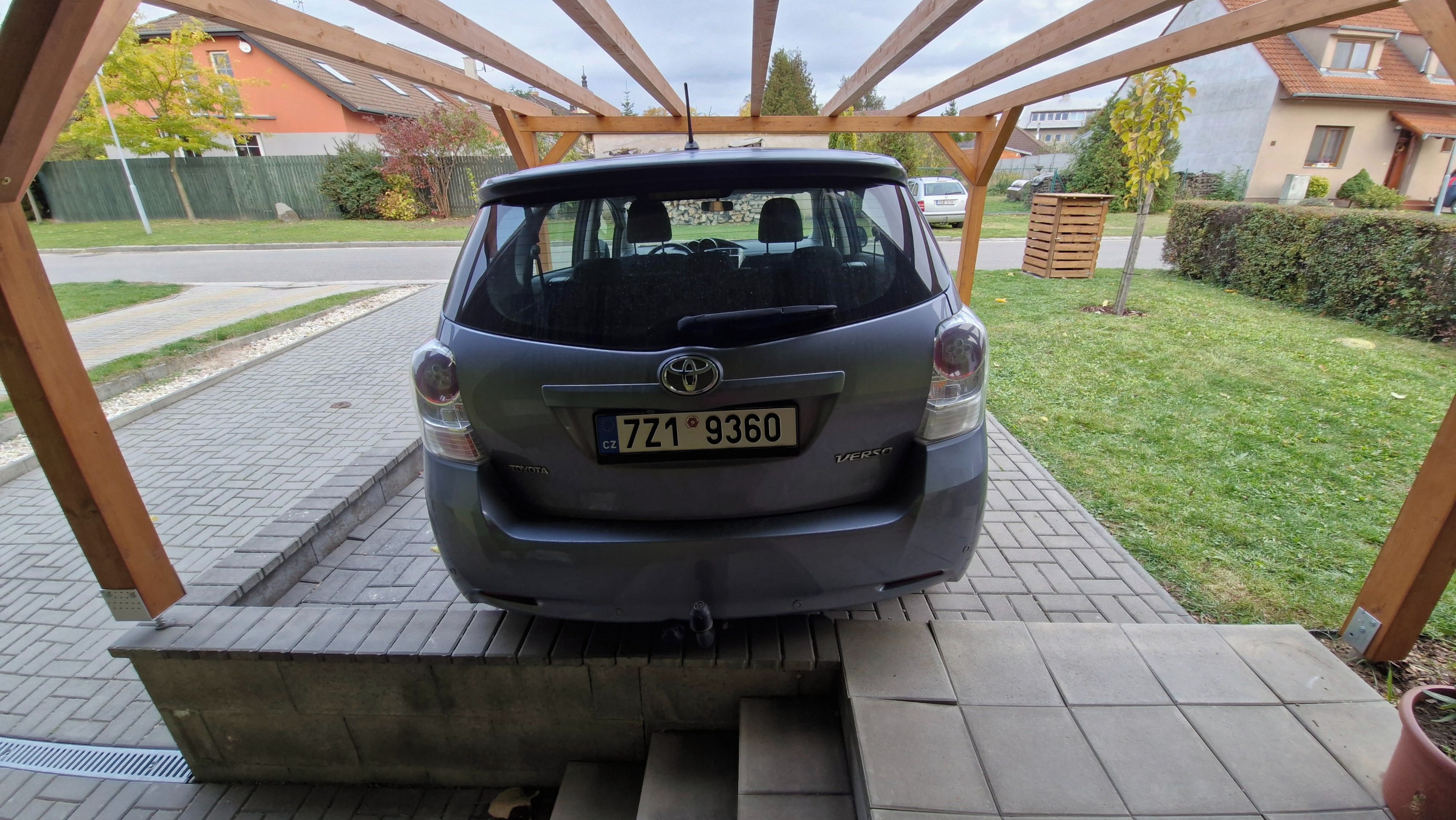 Toyota Verso, Toyota Verso 1.6 Valvematic - fotka 5