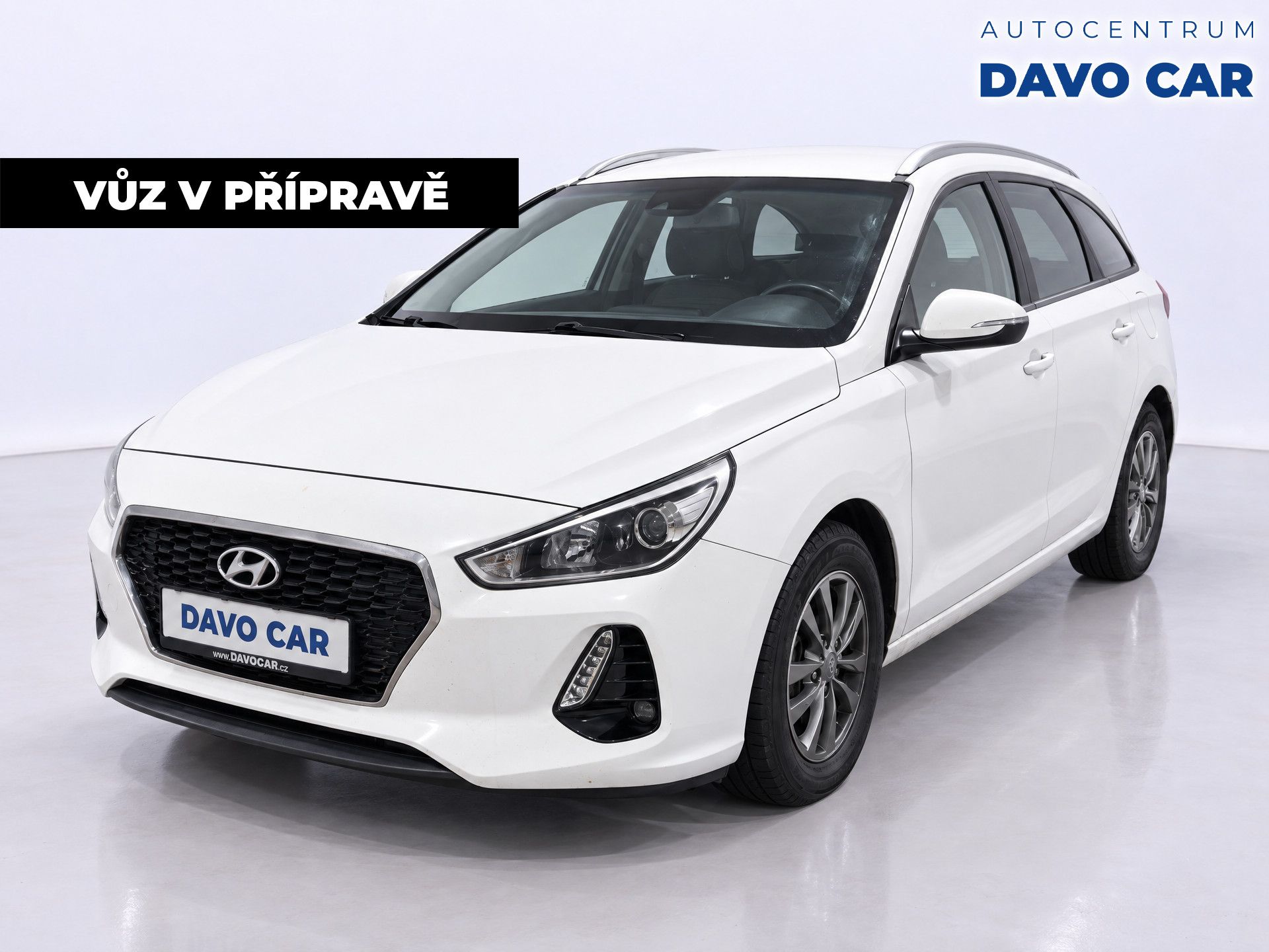 Hyundai i30, 1,0 T-GDi 88kW CZ Trikolor