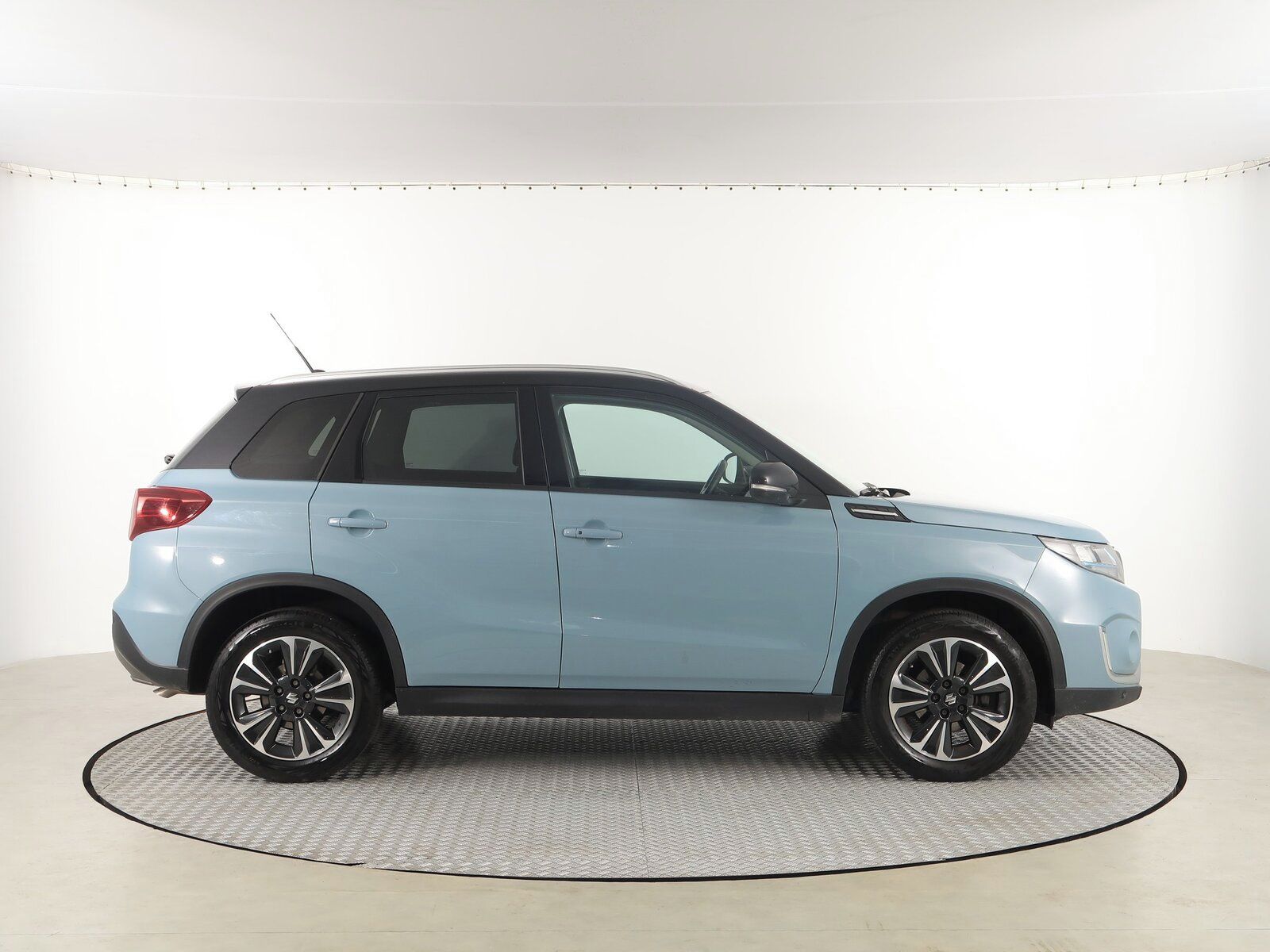 Suzuki Vitara, 1.4 BoosterJet, Elegance, 4X4 - fotka 6