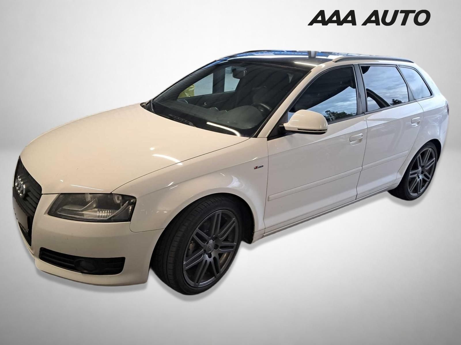 Audi A3, 1.4 TFSI, Kožené sedačky