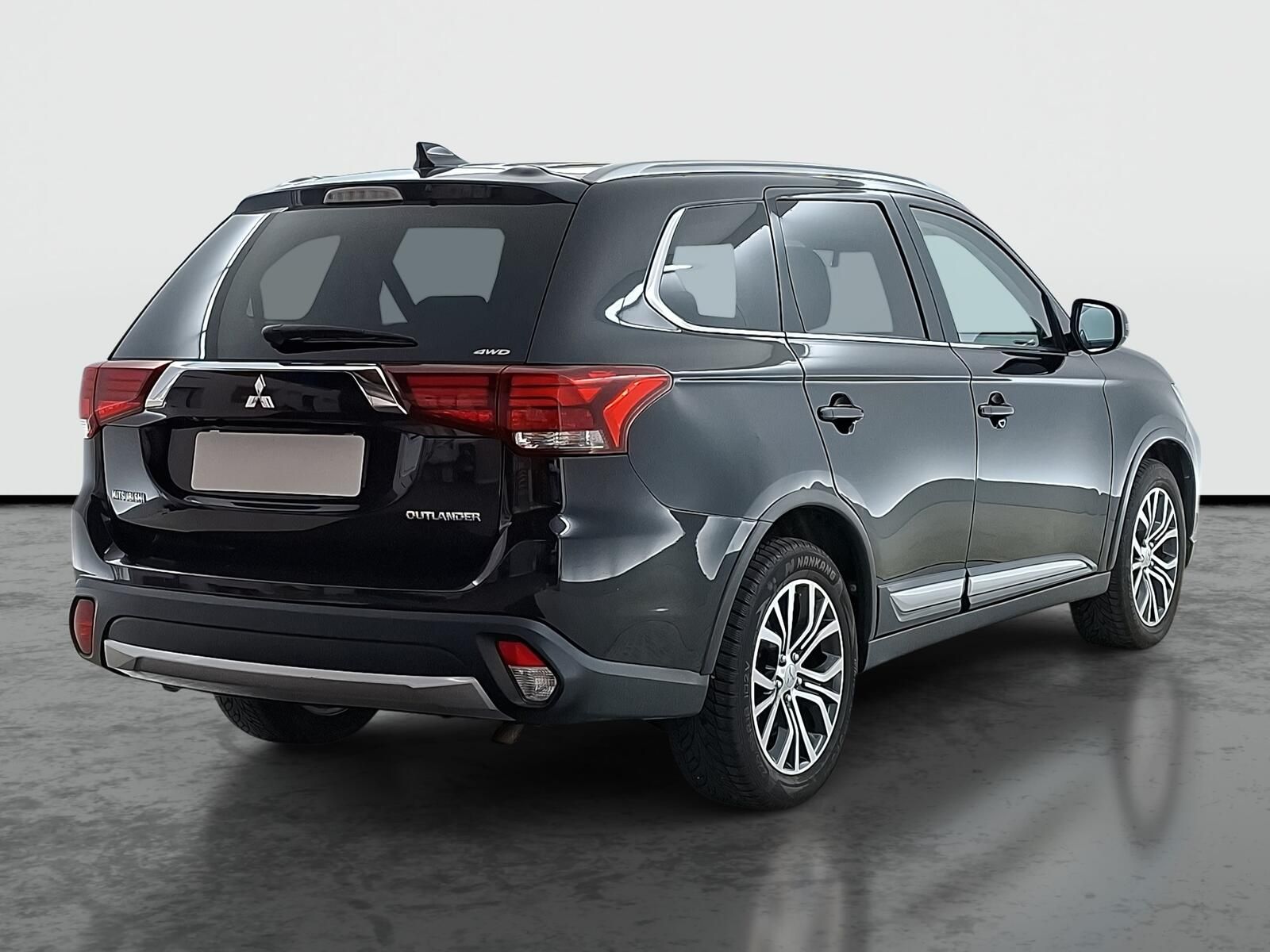 Mitsubishi Outlander, 2.2 DI-D, 4X4, Automat - fotka 5