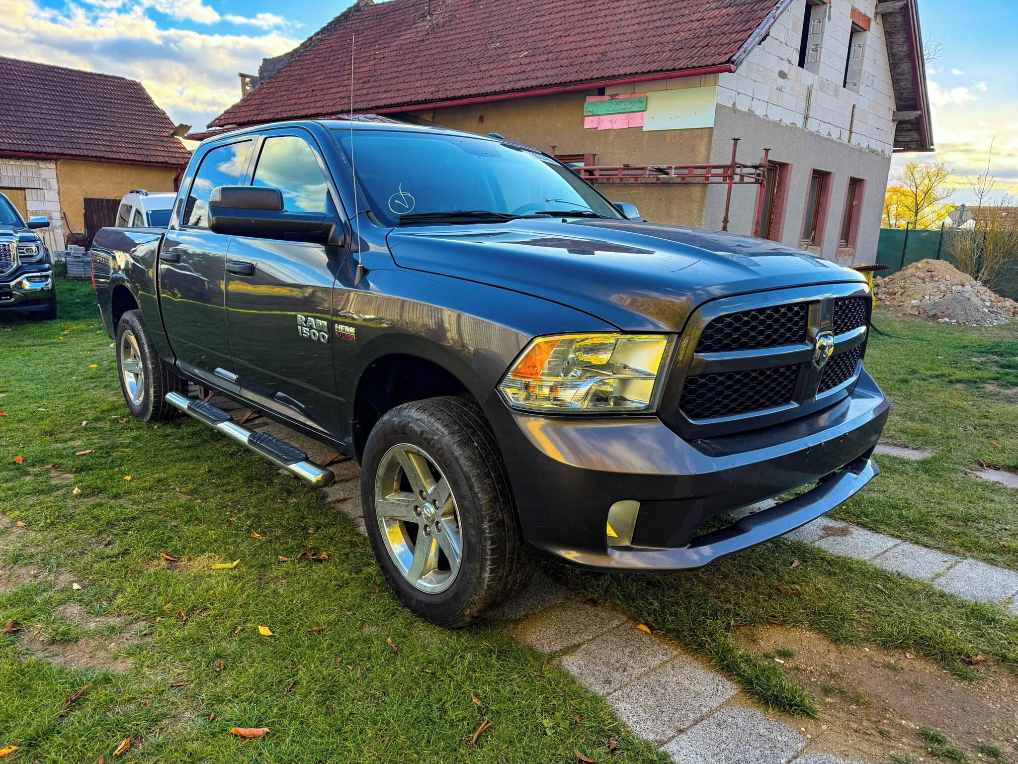 RAM 1500 - fotka 4
