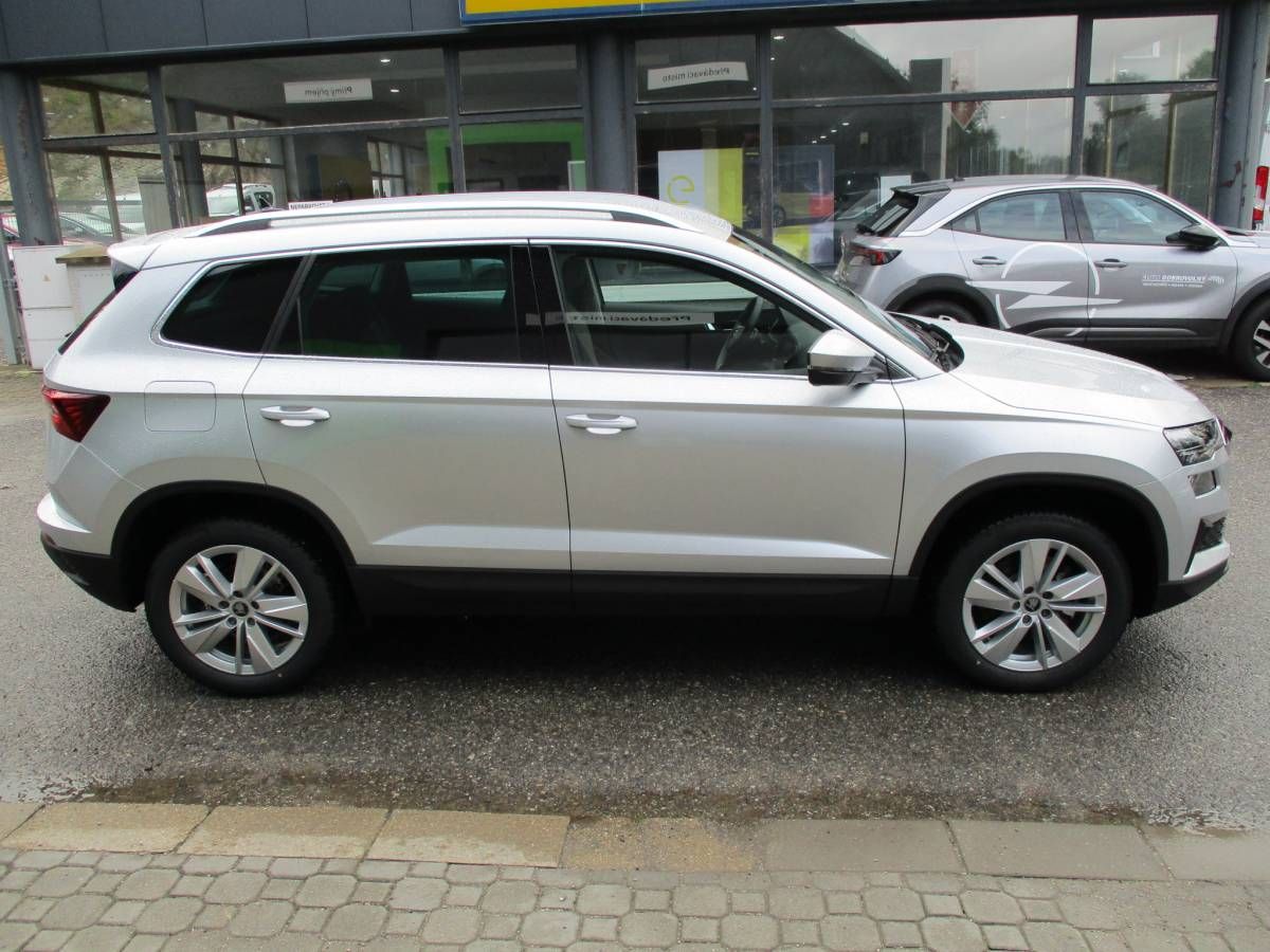 Škoda Karoq, Top Selection 1,5TSI 110kW DSG - fotka 4
