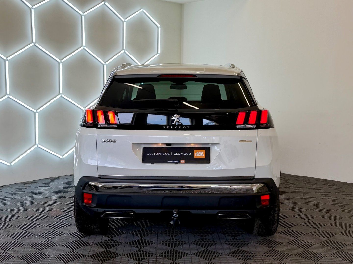Peugeot 3008, 1.5HDi, 88kW, ČR - fotka 6