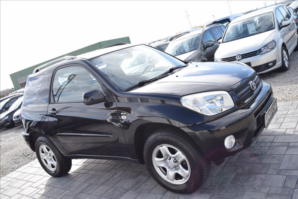 Toyota Rav4, 2,0 VVT-i 4WD 110KW BEZ KOROZE - fotka 4