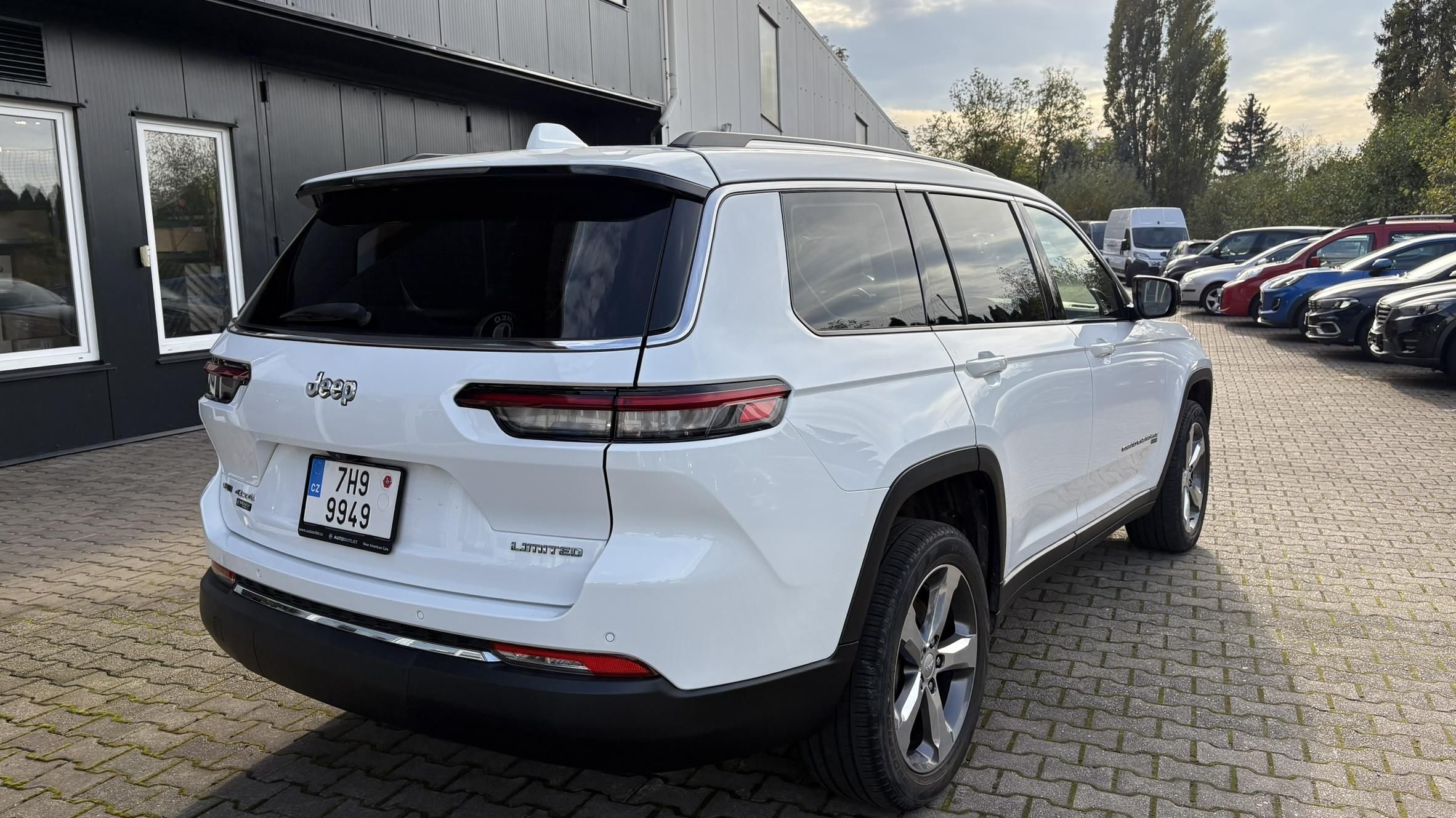 Jeep Grand Cherokee, 3.6iL 7.míst Limited - fotka 6