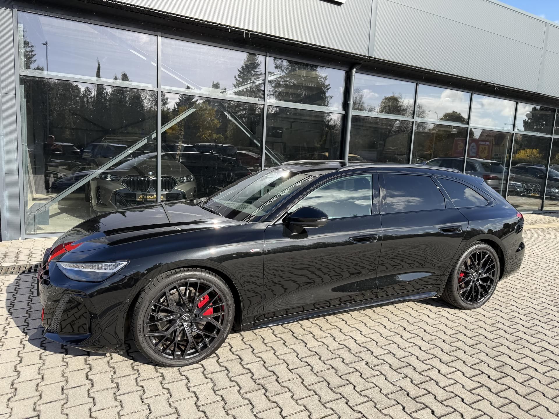 Audi A6, 150kW STR 4X4 S-LINE 3D R21!!! - fotka 4