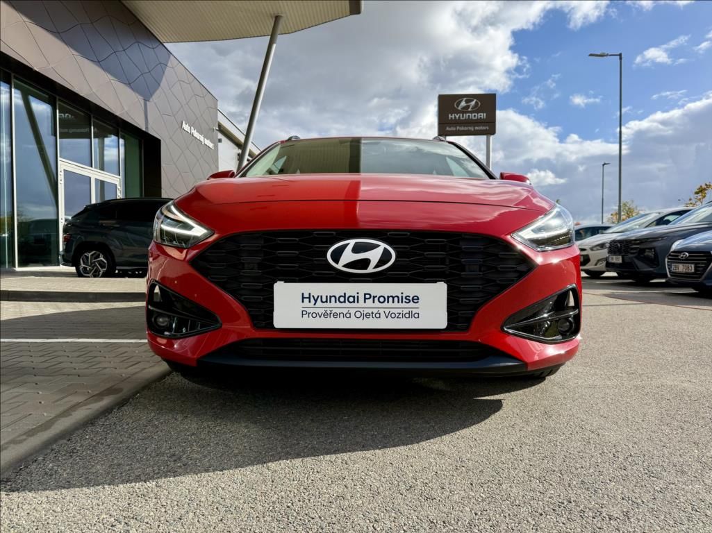Hyundai i30, 1,5 T DCT  WG FL Family Climat - fotka 5