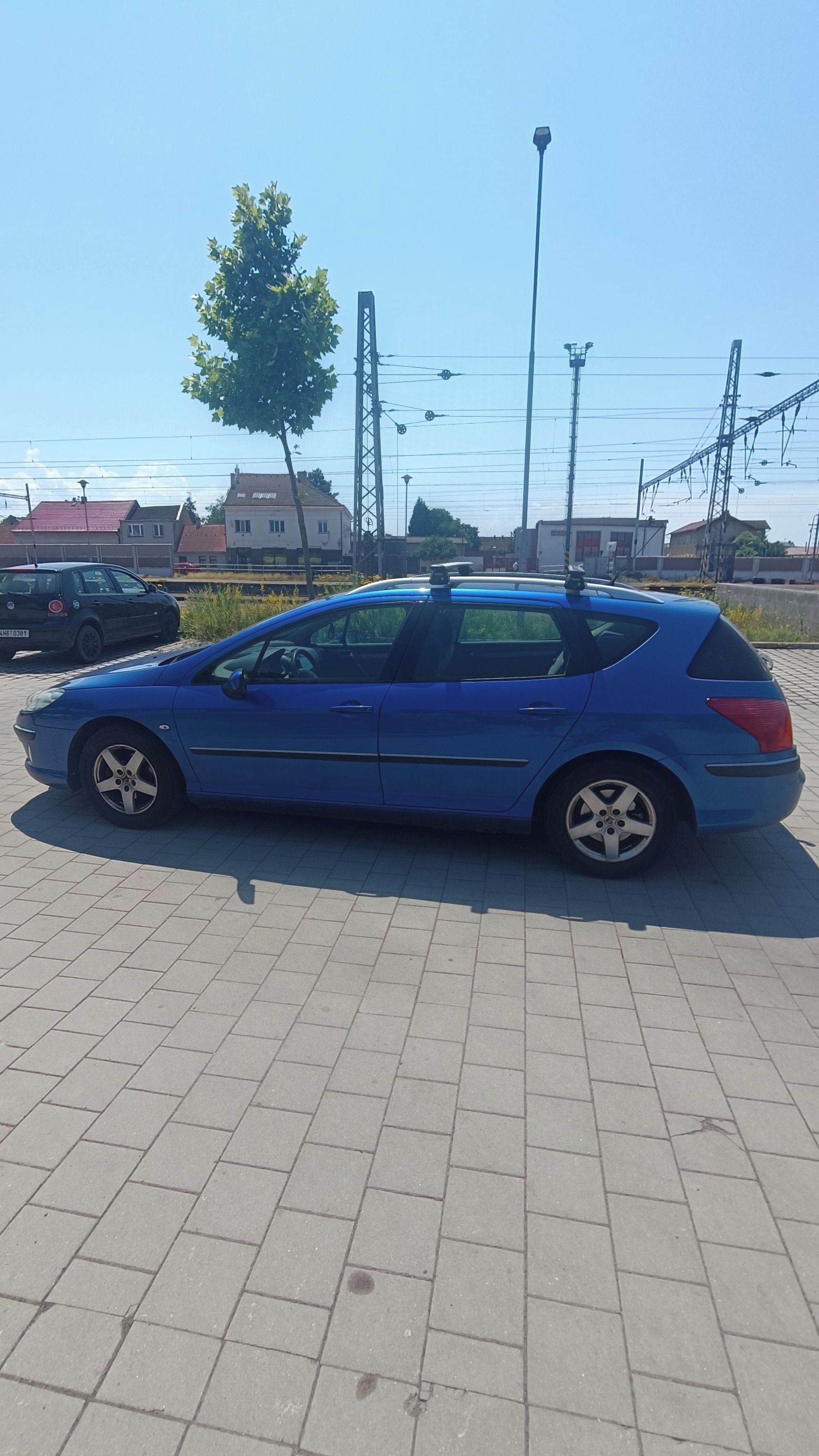 Peugeot 407, SW 2.0 HDi 100 kW - fotka 2