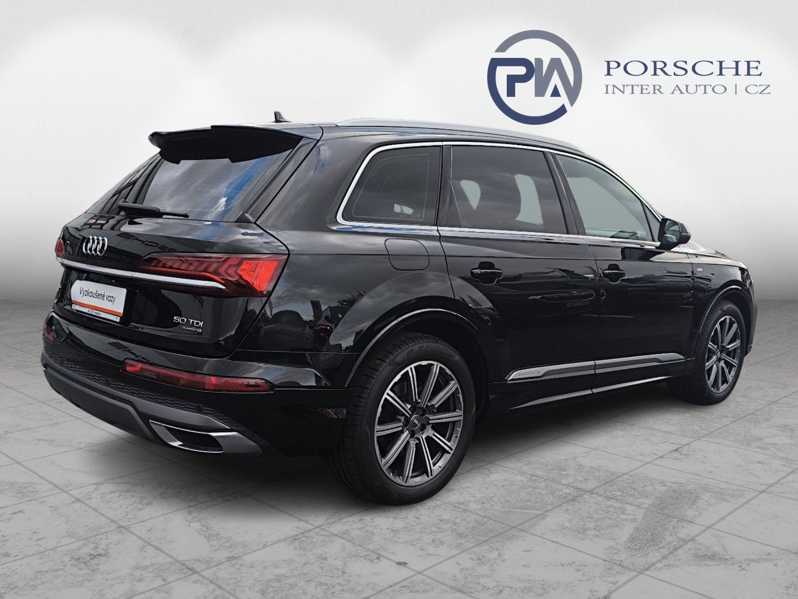 Audi Q7, 3.0TDi S-Line - fotka 2