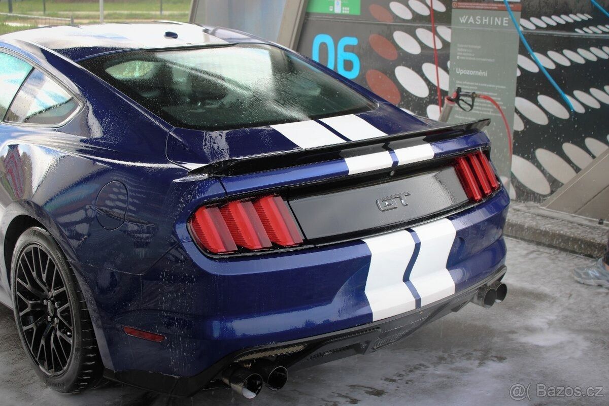 Ford Mustang, 5.0 V8 GT PERFORMANCE - fotka 6