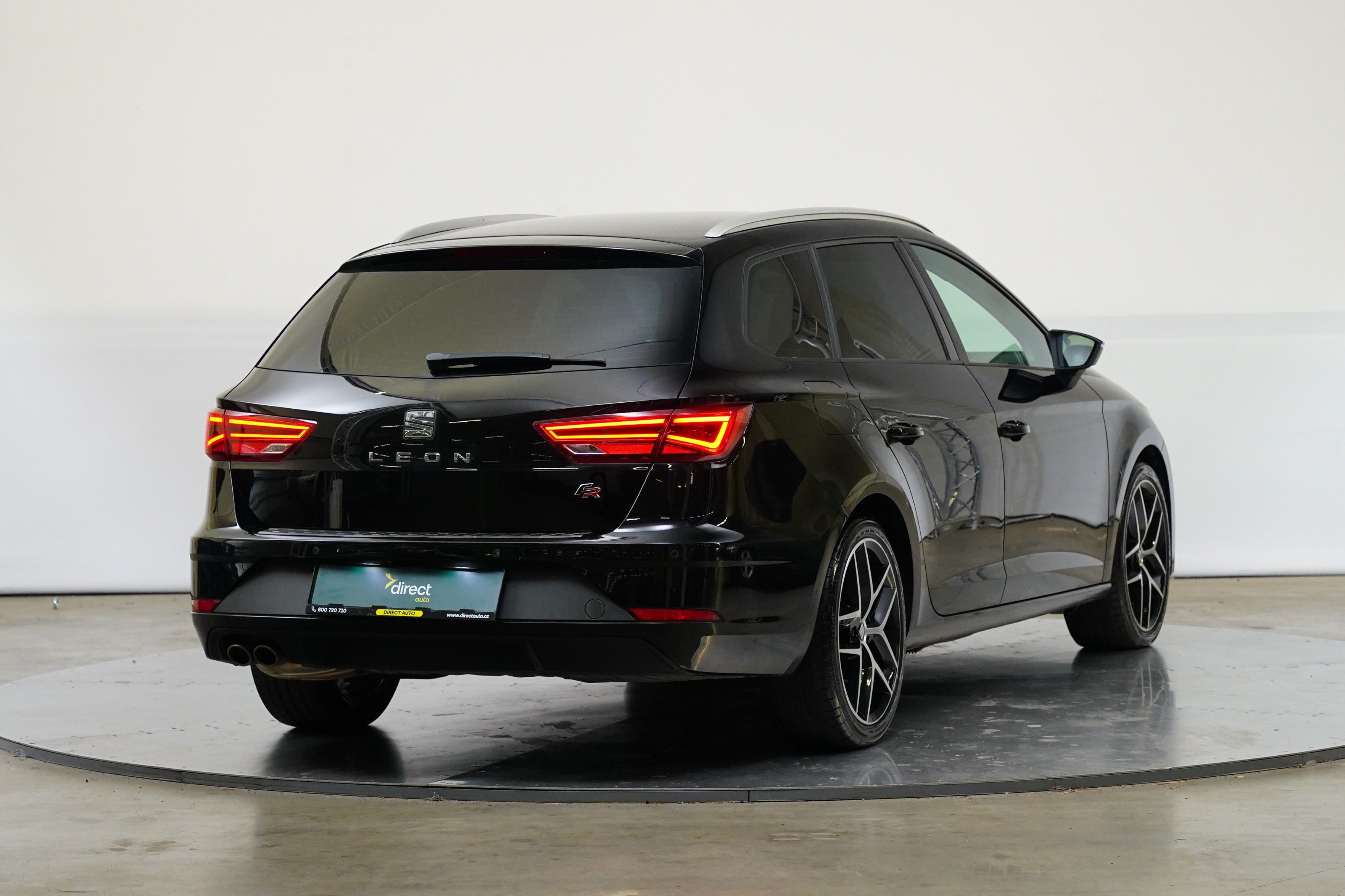 Seat Leon, 2.0 TDI 135 kW FR - fotka 2