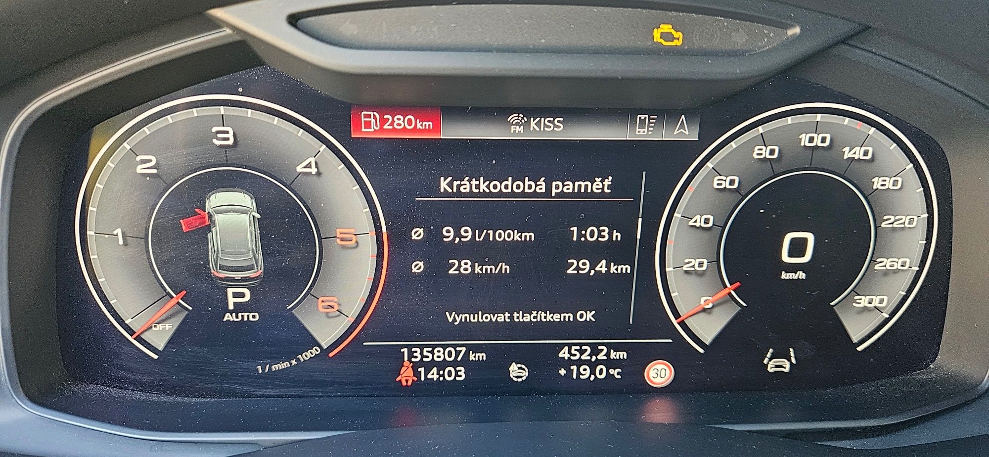 Audi Q8, Audi Q8 210kW quatro - fotka 3