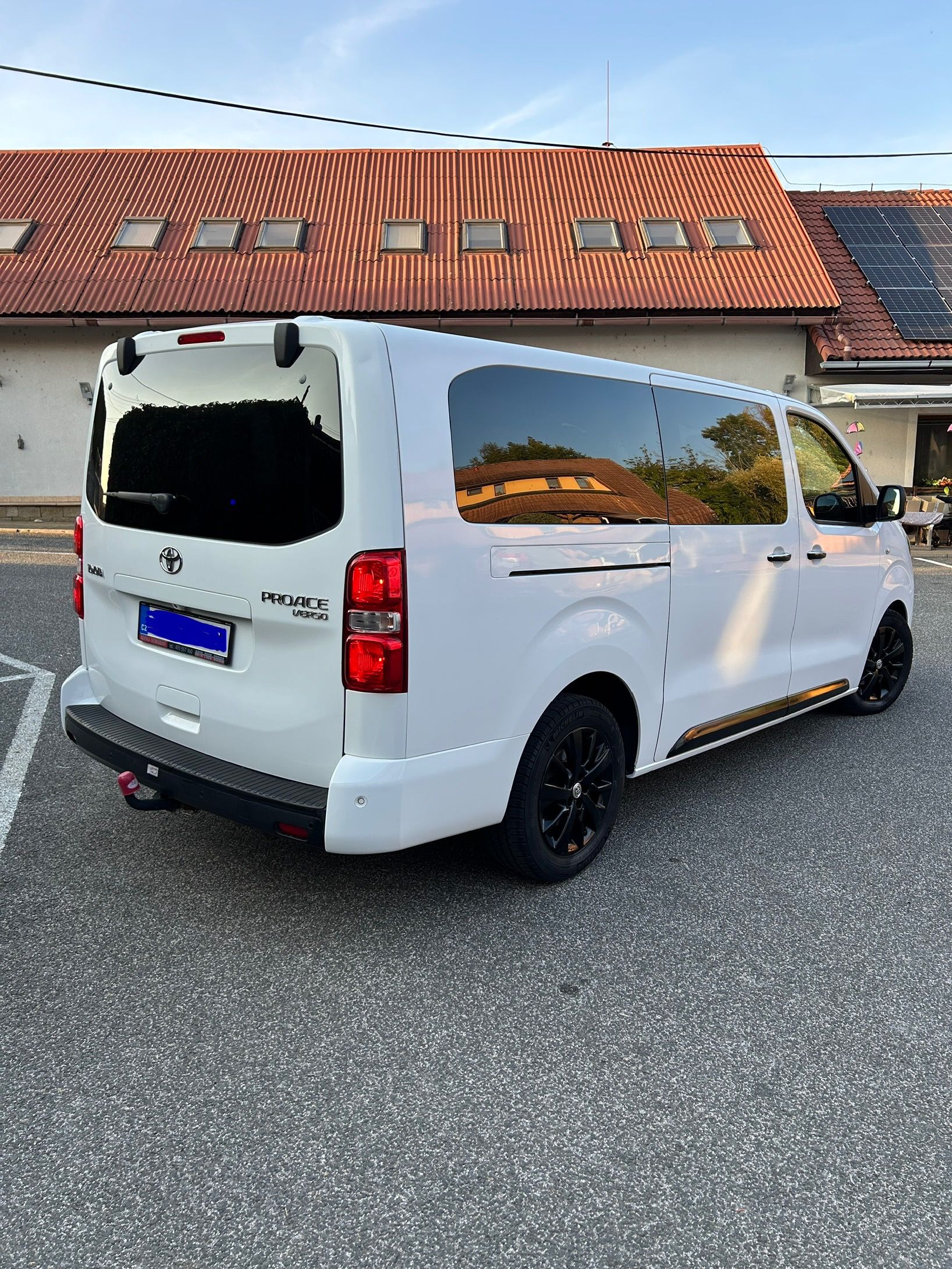 Toyota Proace, Toyota Proace Verso 2.0 - fotka 3