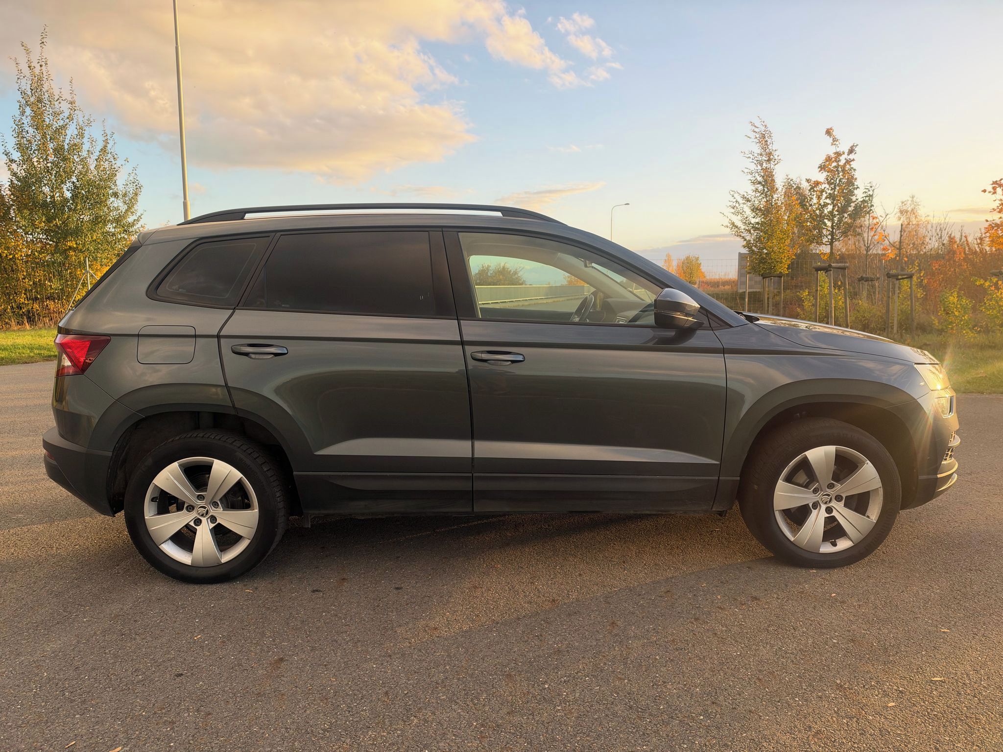 Škoda Karoq, 1,5 TSI 110 kW ELEGANCE - fotka 6