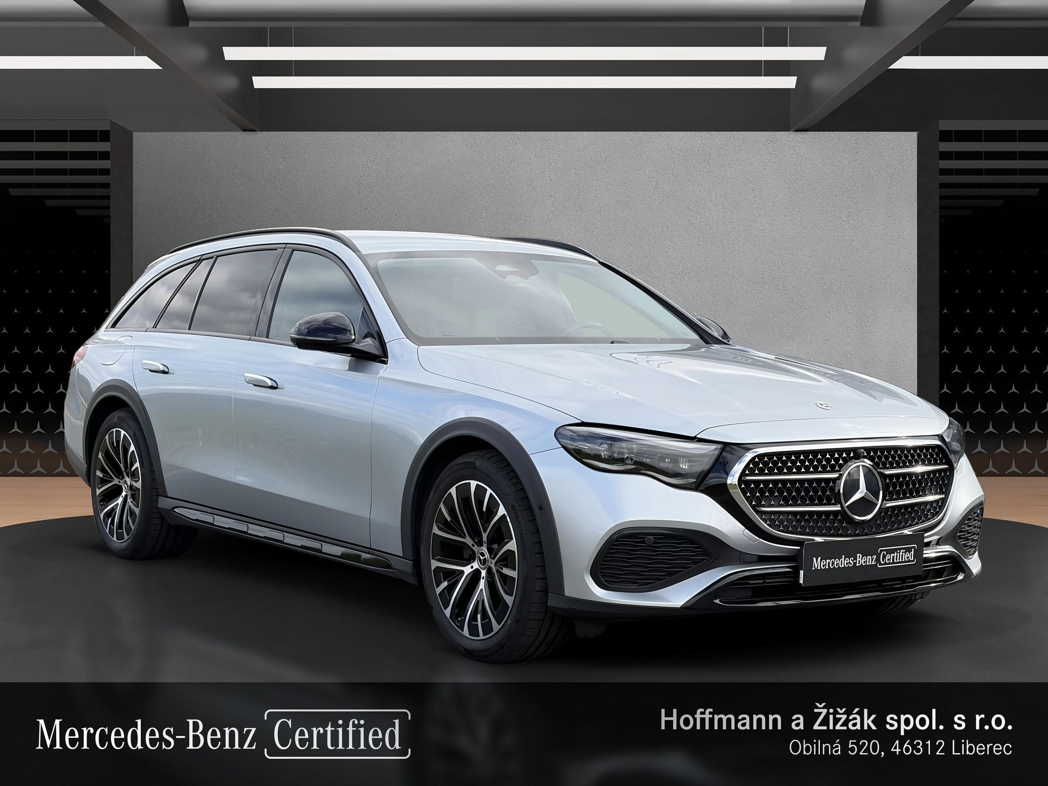 Mercedes-Benz Třídy E, 220 d ALLTERRAIN 4MATIC - fotka 3