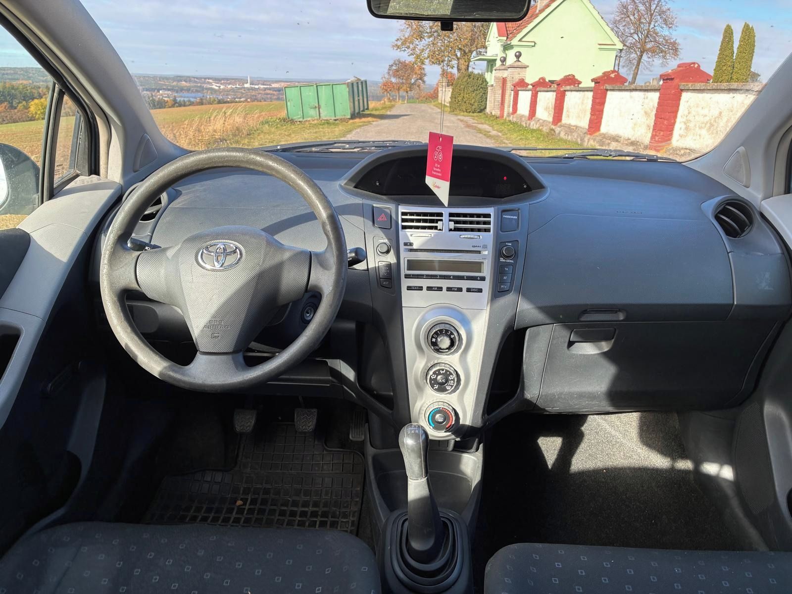 Toyota Yaris, 1,0i 51kW STK 07/27 - fotka 5