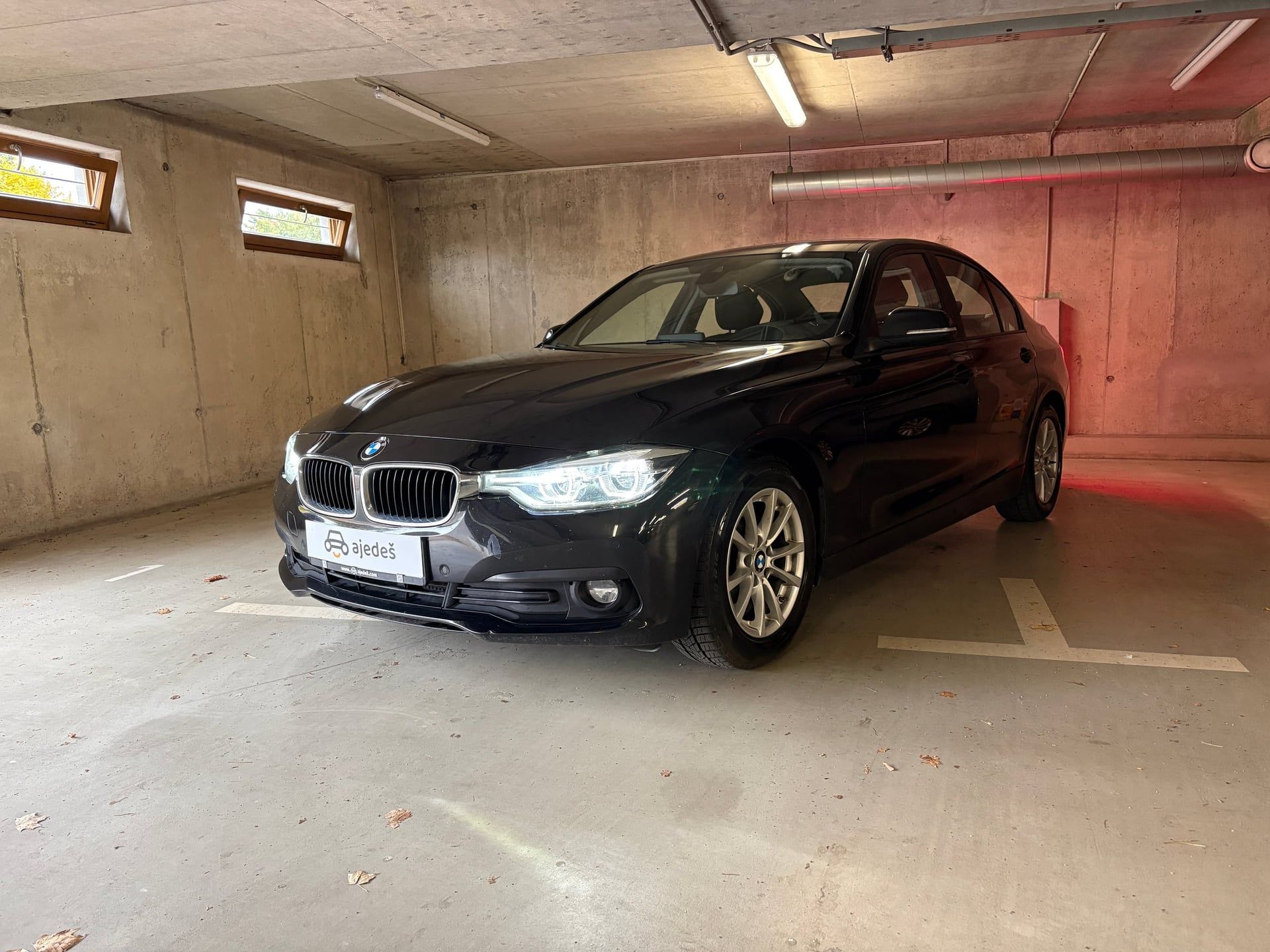 BMW Řada 3, 320d/F30/EfficientDynamics - fotka 2