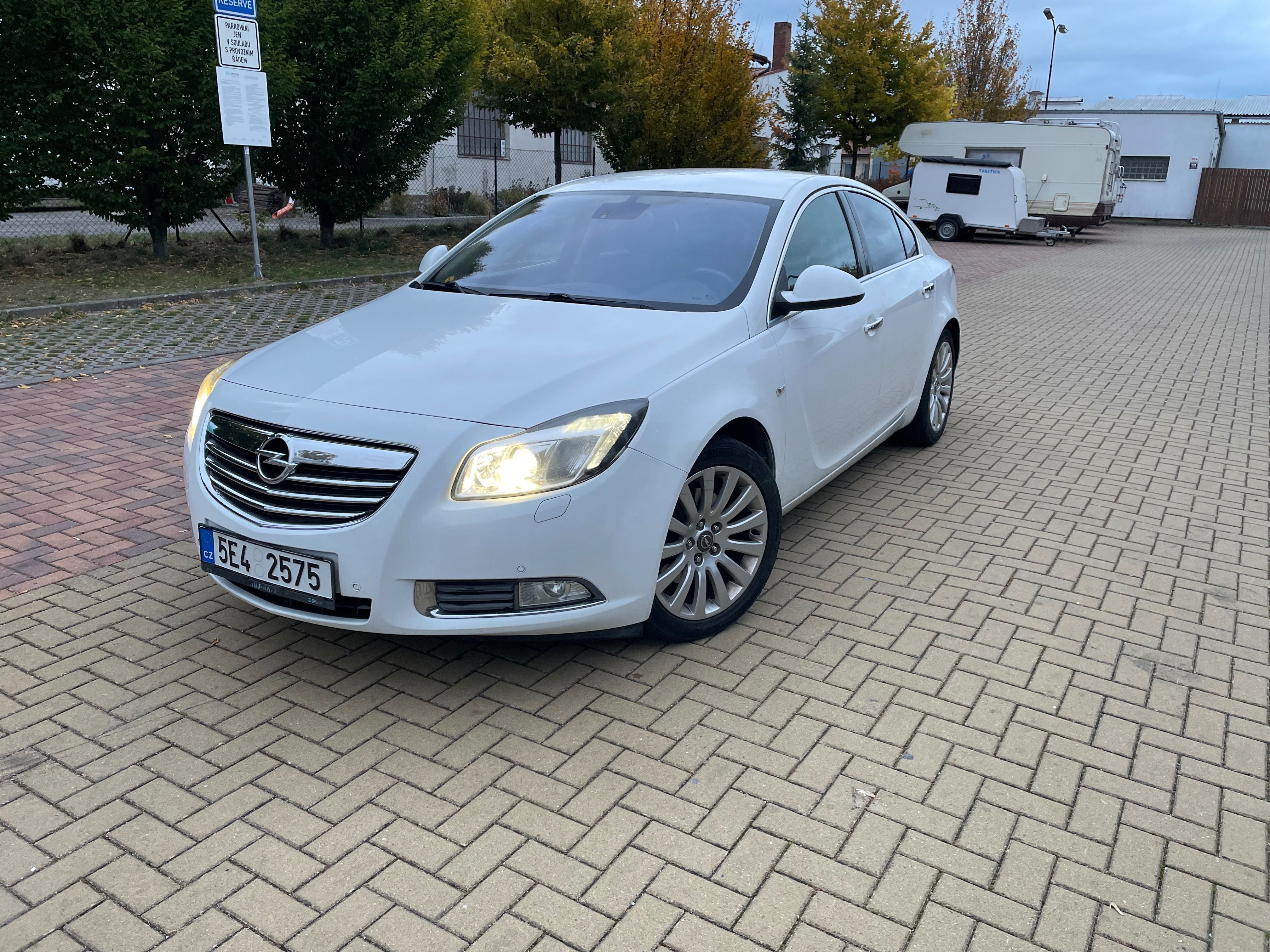 Opel Insignia, Opel Insignia 2.0CDTI