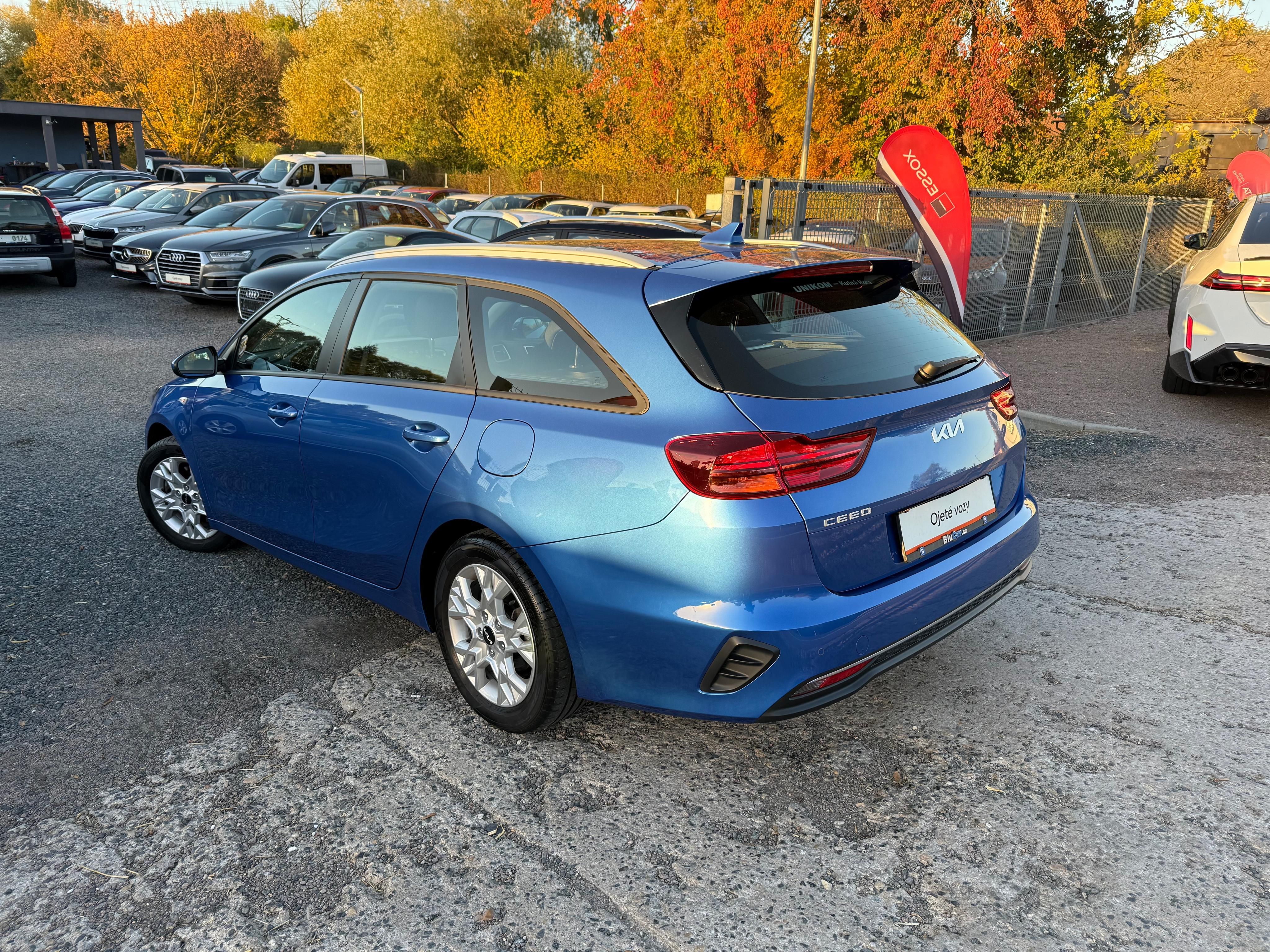 Kia Cee´d, 1.5T-GDi Spin ČR - fotka 4