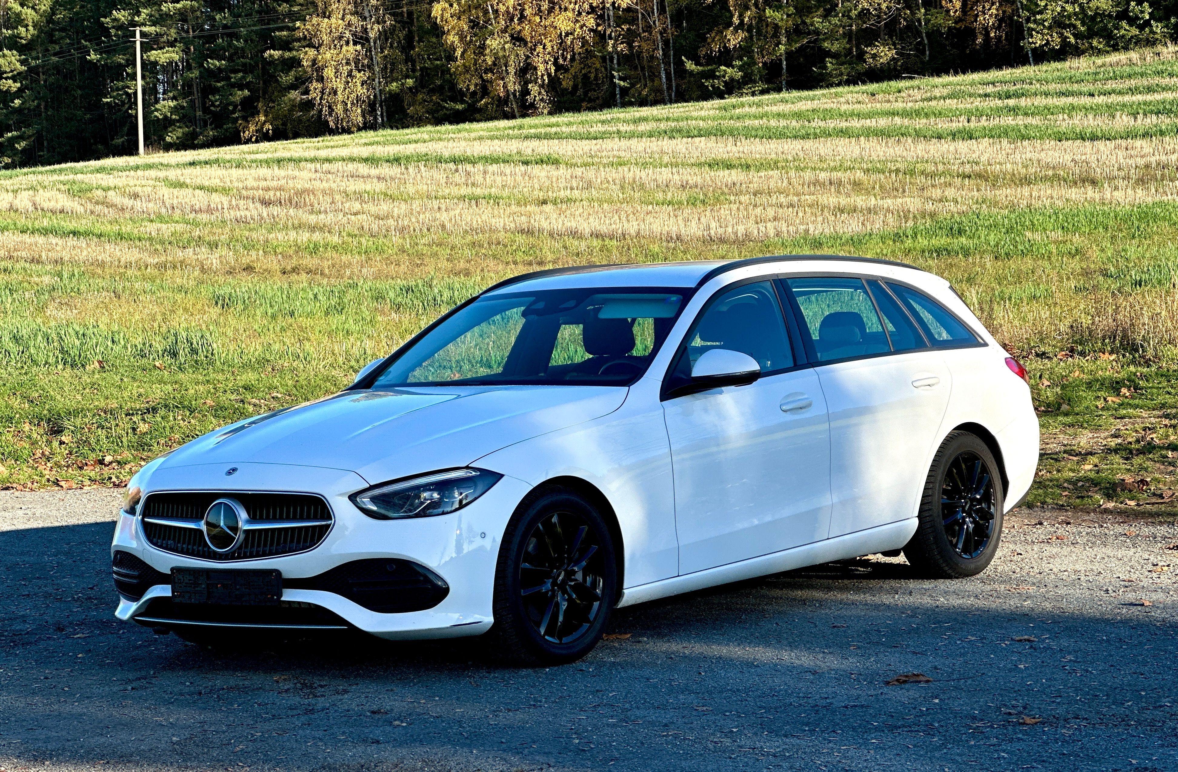 Mercedes-Benz Třídy C, Mercedes-Benz C 200d TOP STAV! - fotka 2