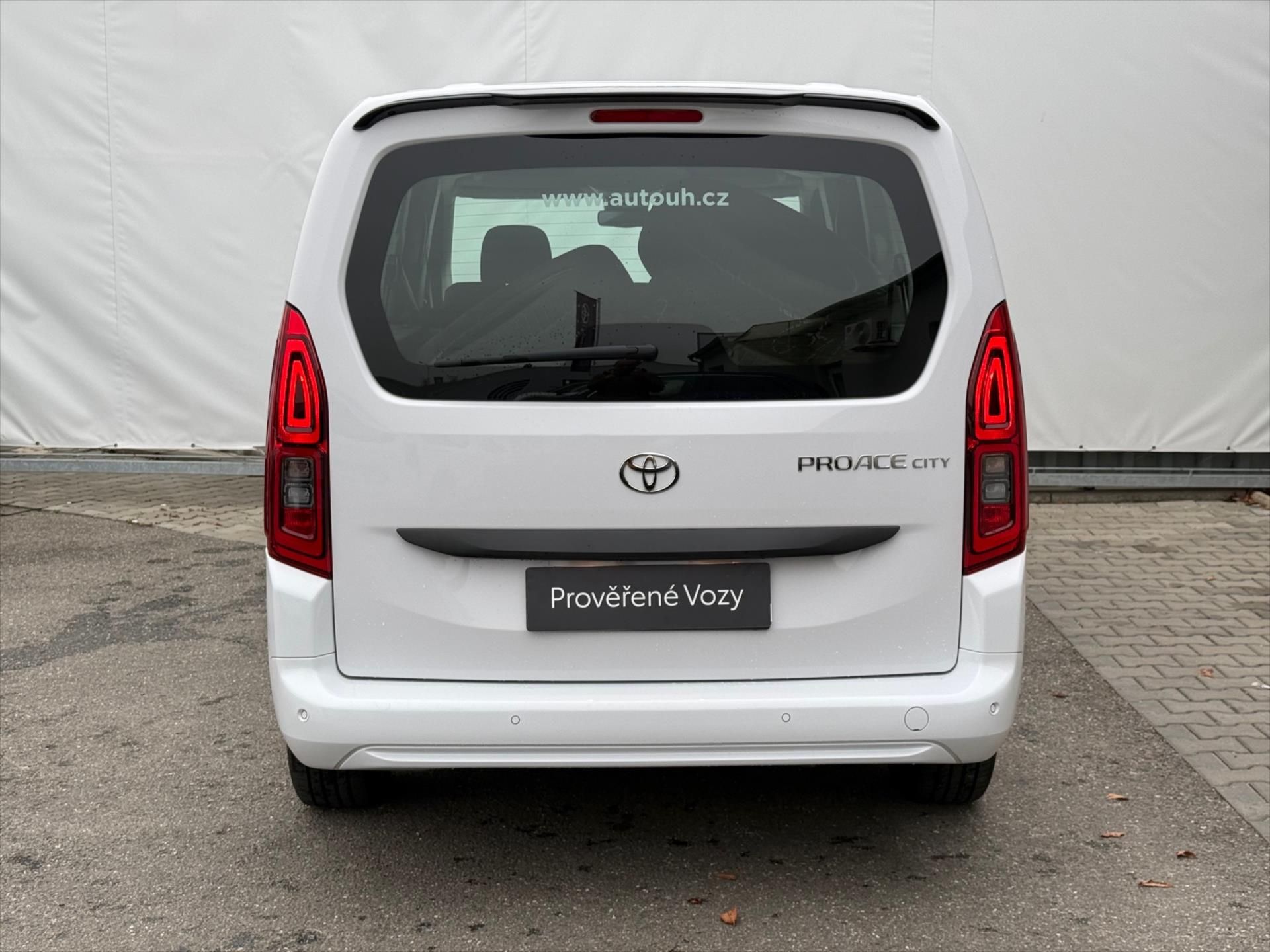 Toyota Proace City Verso, 1,5 Business 7S Tailgate - fotka 5