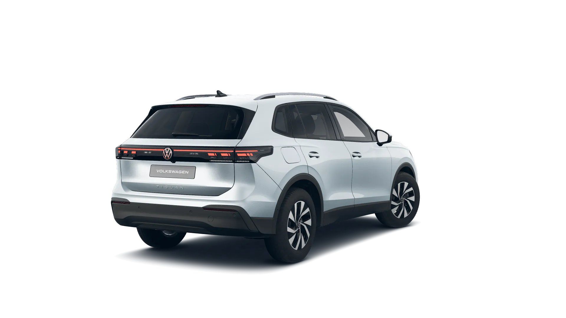 Volkswagen Tiguan, Tiguan People 1,5 eTSI 96 kW - fotka 4