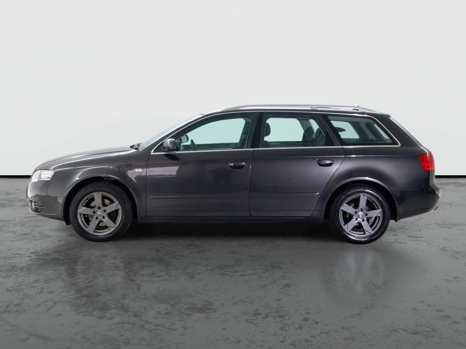 Audi A4, 2.0 TDI, po STK - fotka 3