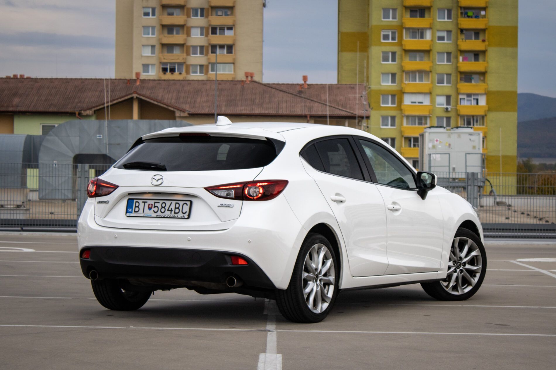 Mazda 3 - fotka 5
