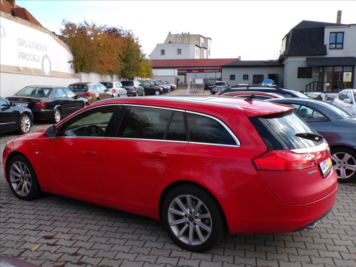 Opel Insignia, 2,0 BITURBO 4X4 143kW - fotka 6