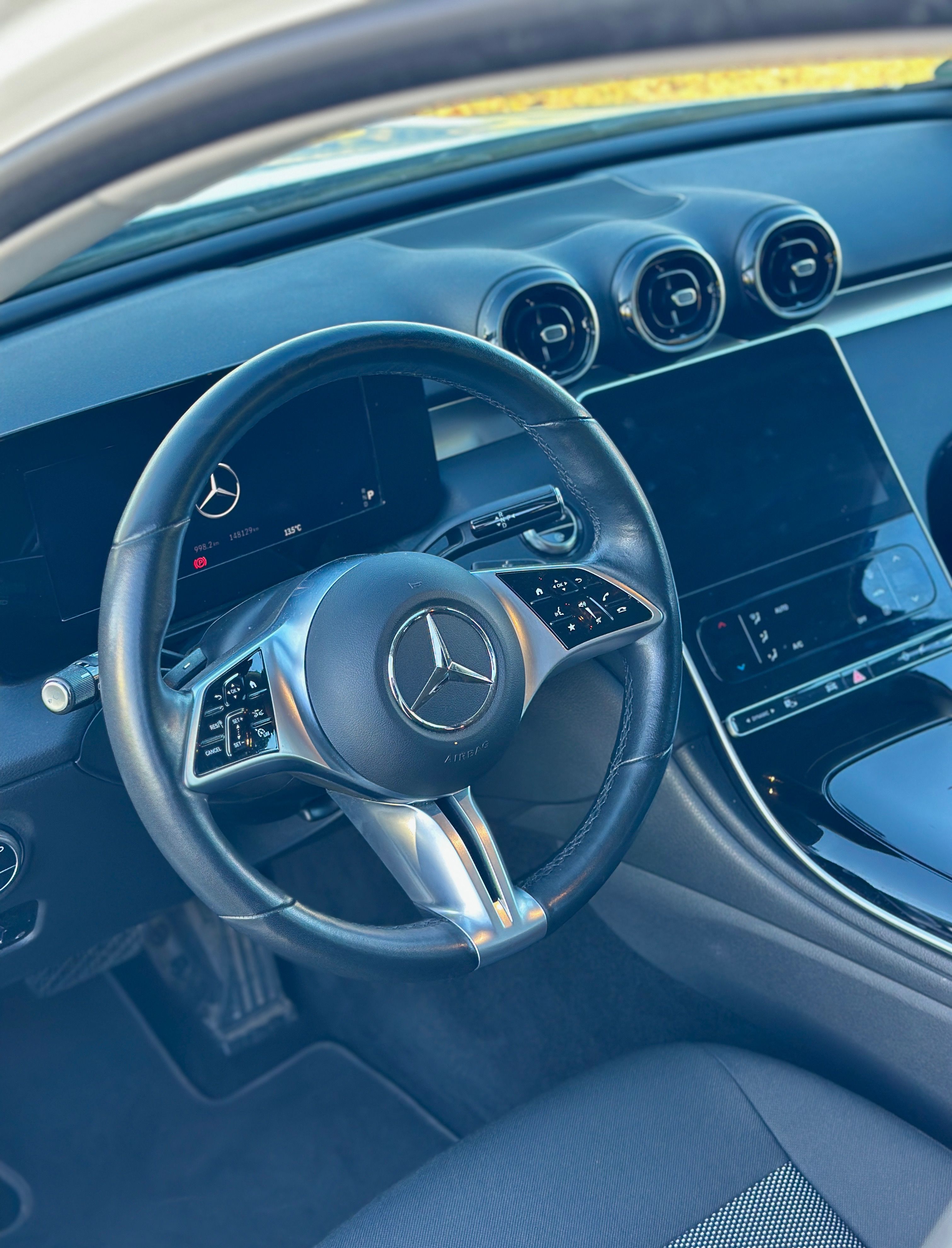 Mercedes-Benz Třídy C, Mercedes-Benz C 200d TOP STAV! - fotka 4