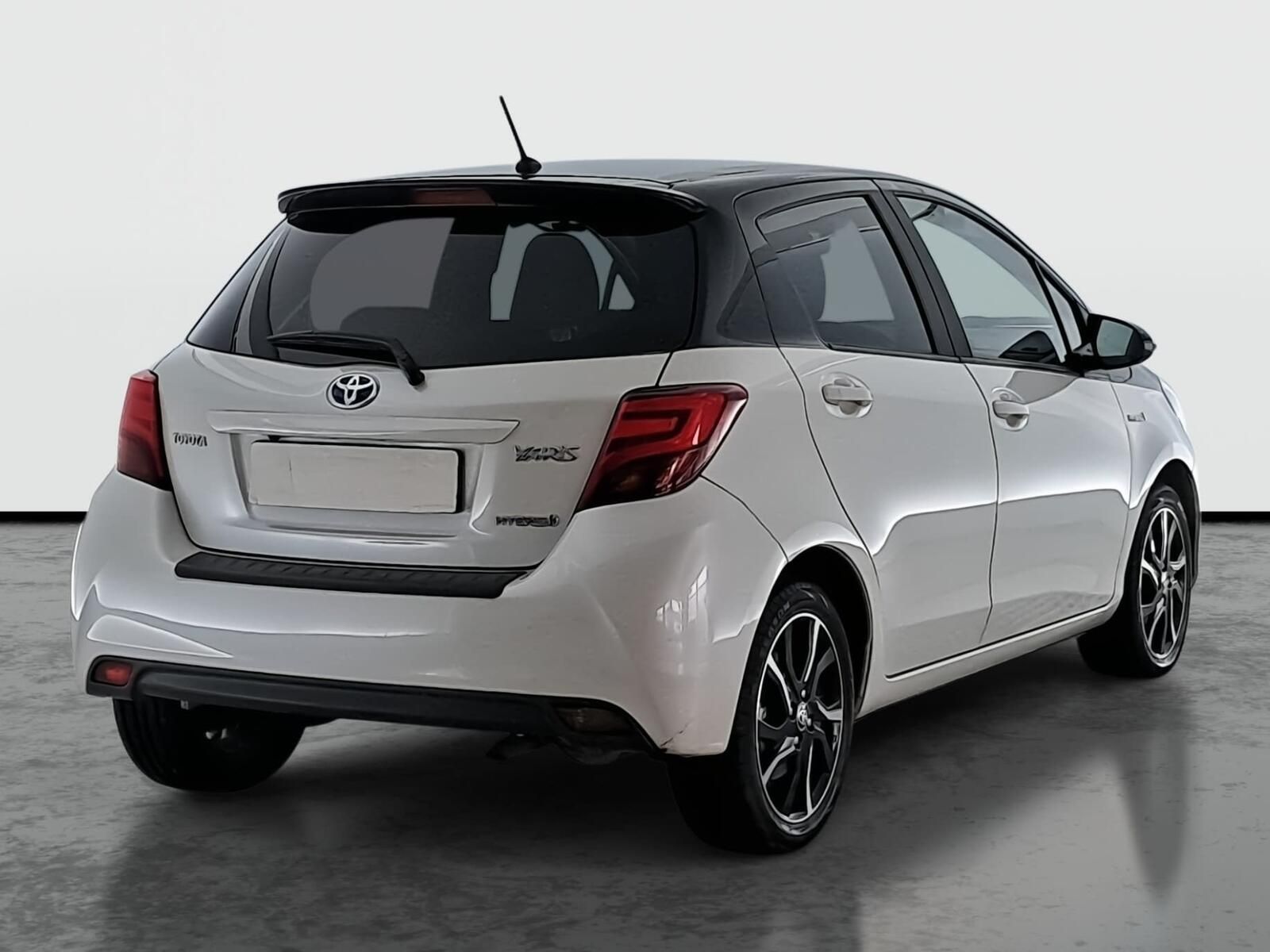 Toyota Yaris, 1.5 Hybrid, Automat, ČR,1.maj - fotka 5