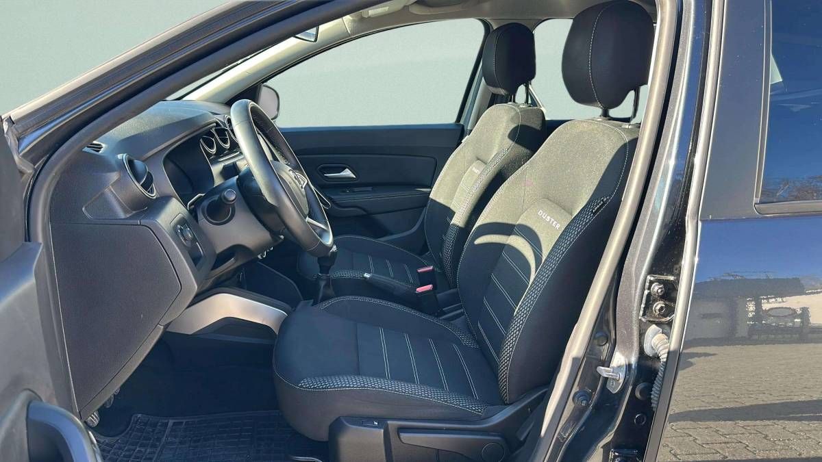 Dacia Duster, II Prestige 1,0 TCe 74kW MT5/3 - fotka 6