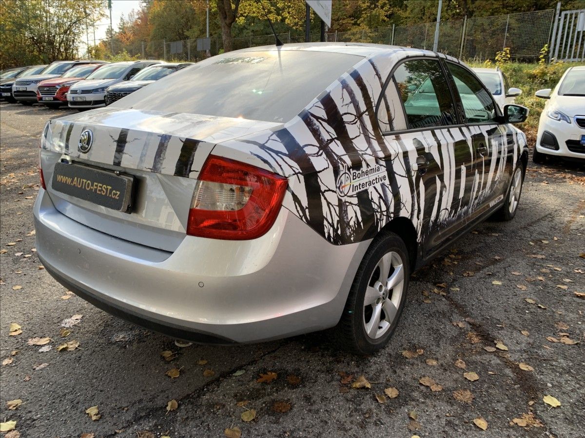 Škoda Rapid, 1,2 TSI 77KW ČR,1.MAJITEL - fotka 5