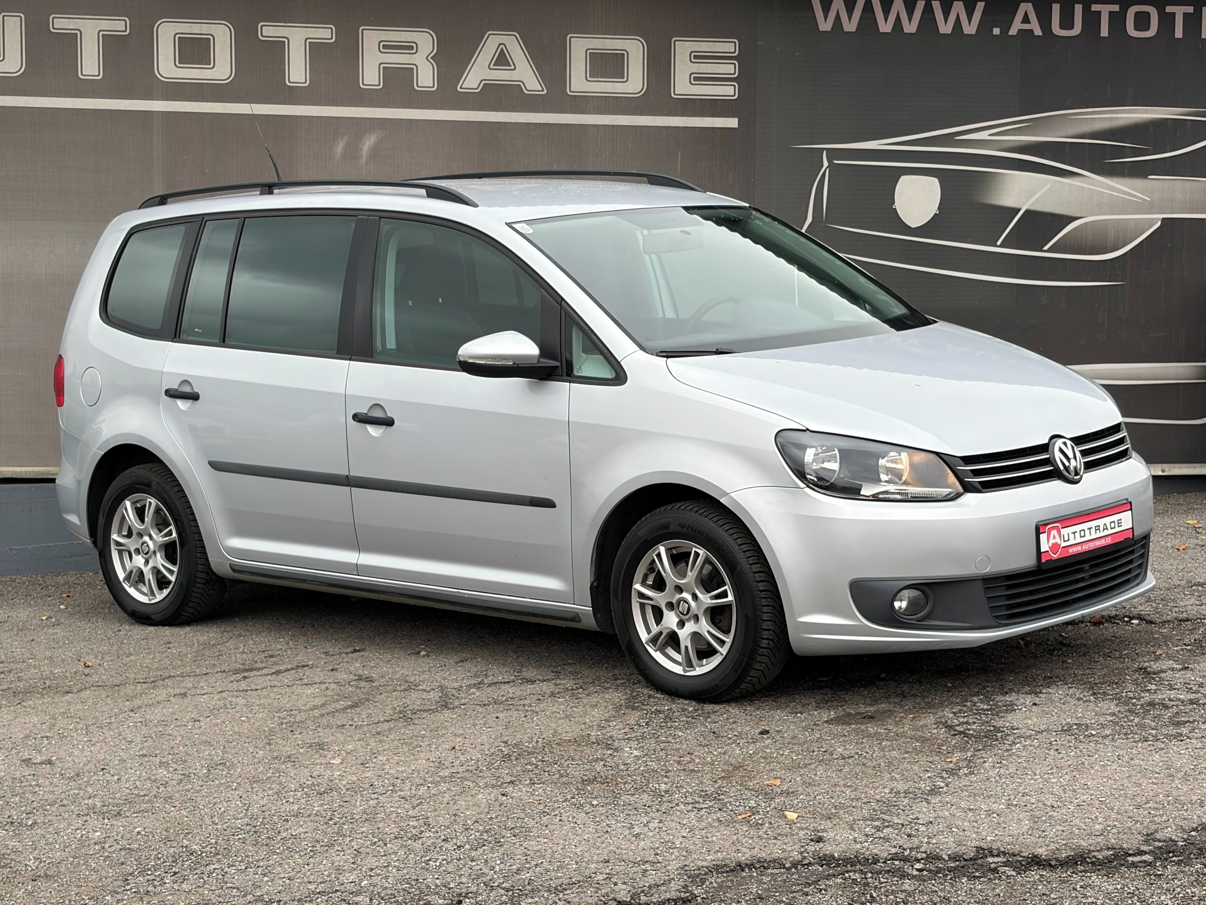 Volkswagen Touran, 1.6TDi 77kW, KLIMA, ALU - fotka 6