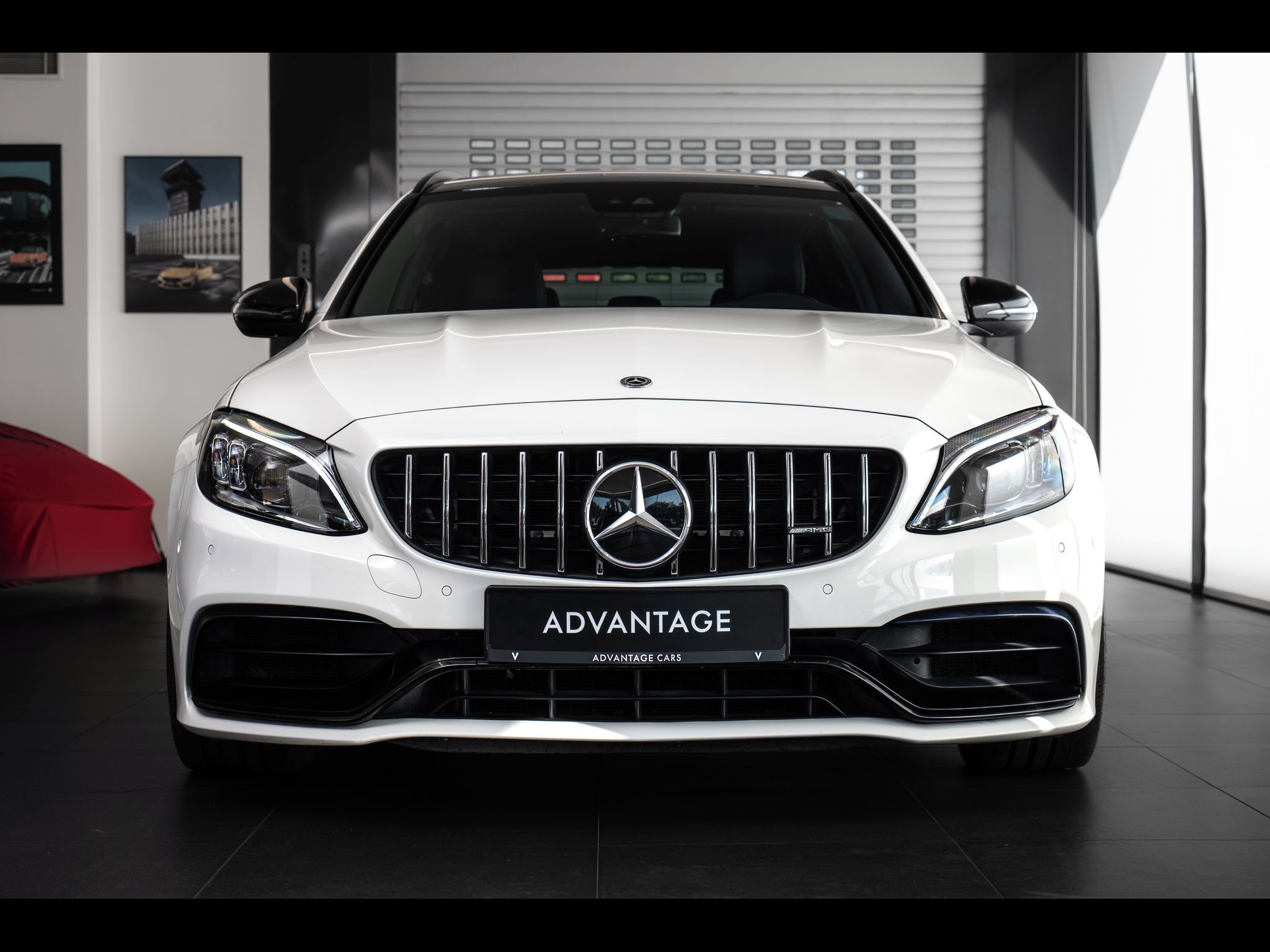 Mercedes-Benz Třídy C, 63 AMG T/Burmester/Pano/Carbon - fotka 2