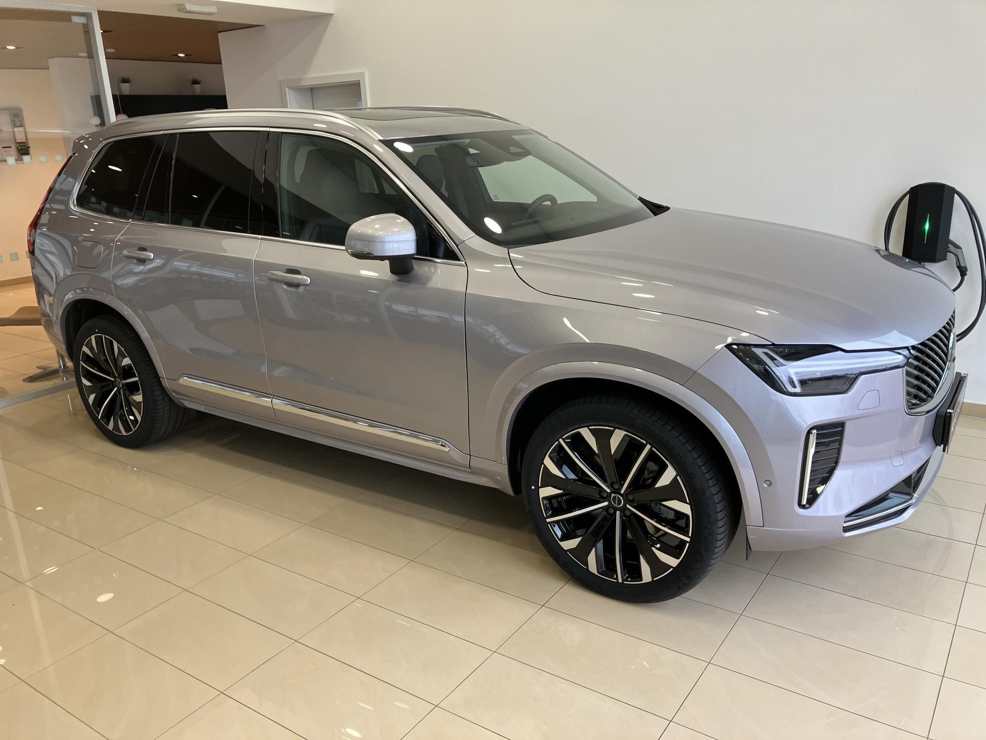 Volvo XC90, B5 AWD Ultra Bright AT8, ČR - fotka 2