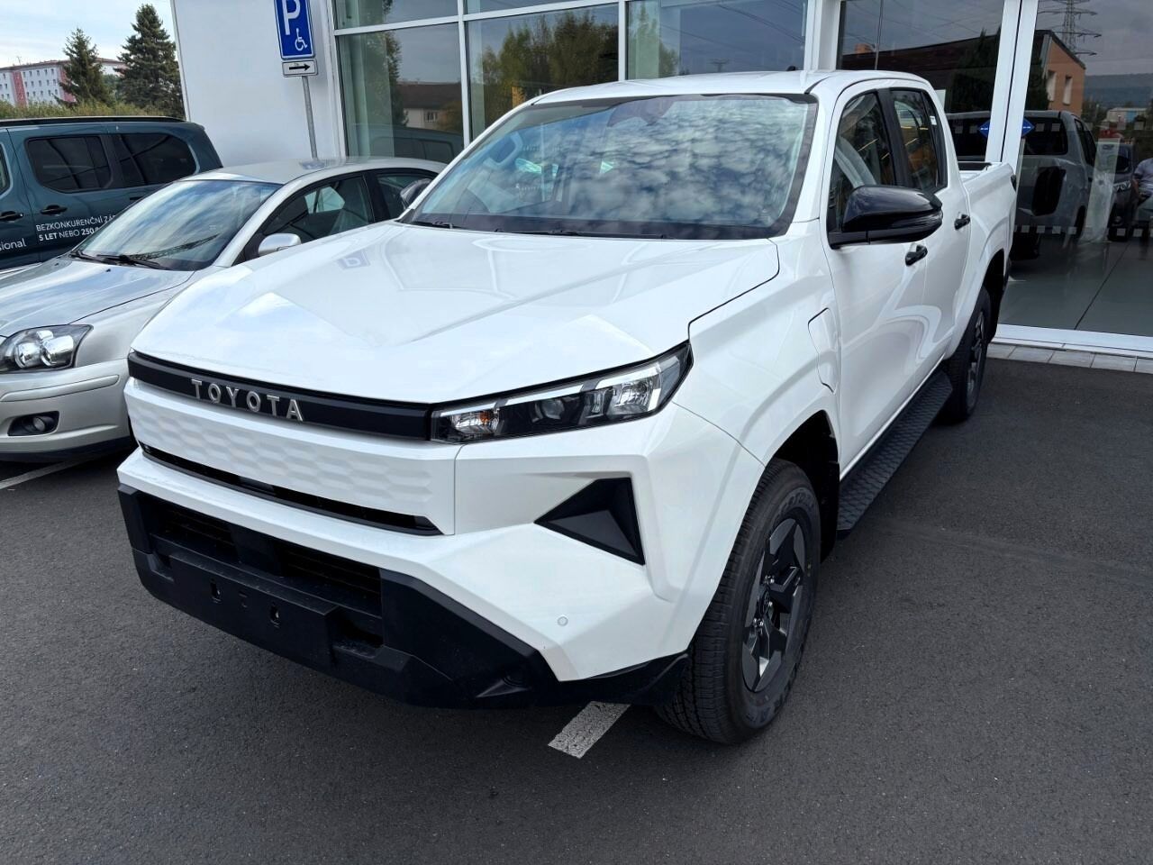 Toyota Hilux, Live BEV 4x4 - fotka 3