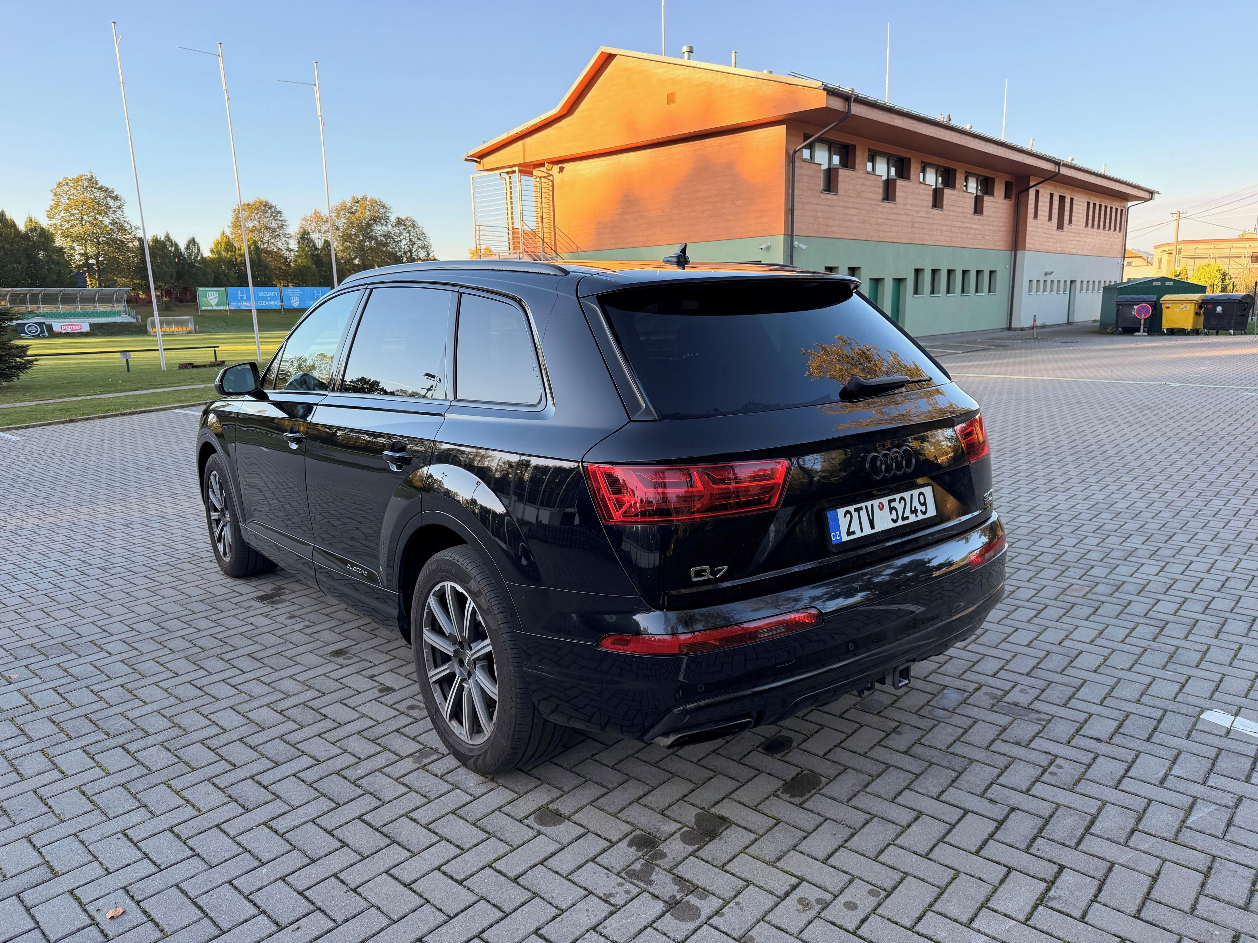 Audi Q7, 3.0 TSFI - fotka 6