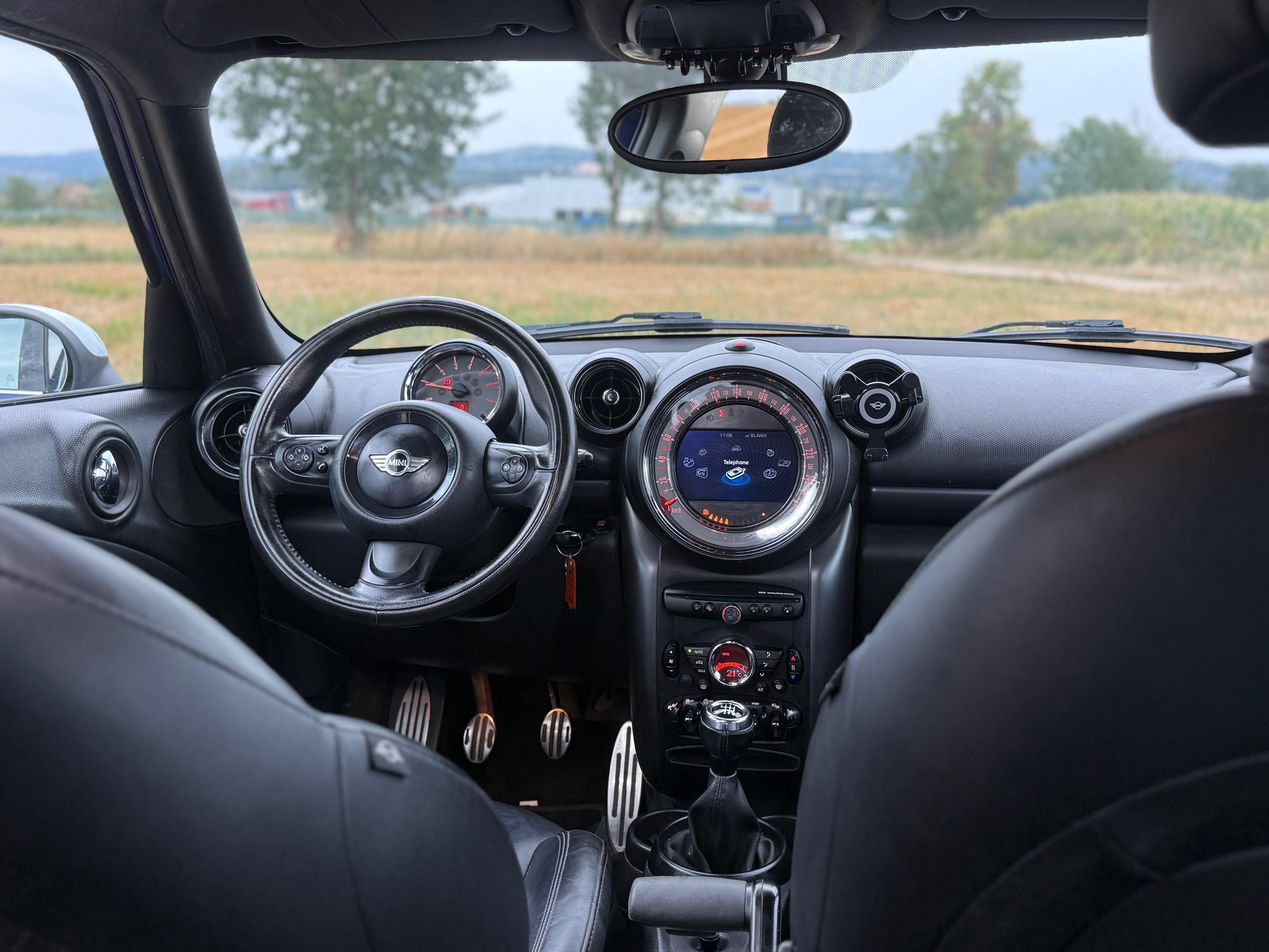 Mini Cooper, 2.0 SD ALL4 - fotka 6
