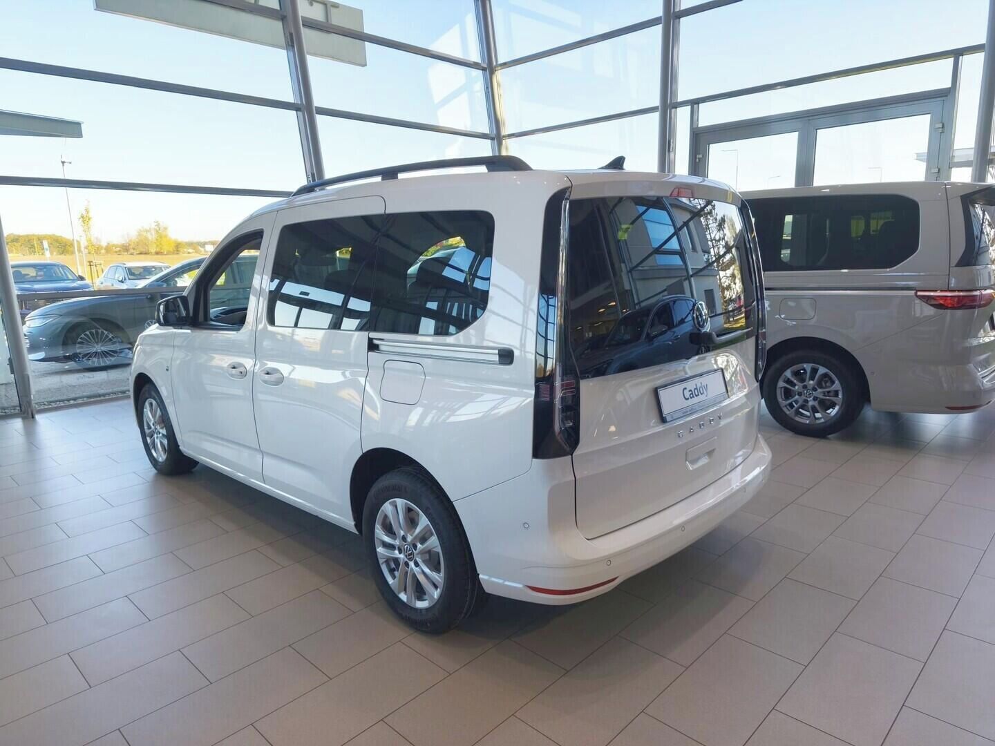 Volkswagen Caddy, 1,5 TSI DSG 85 kW - fotka 6