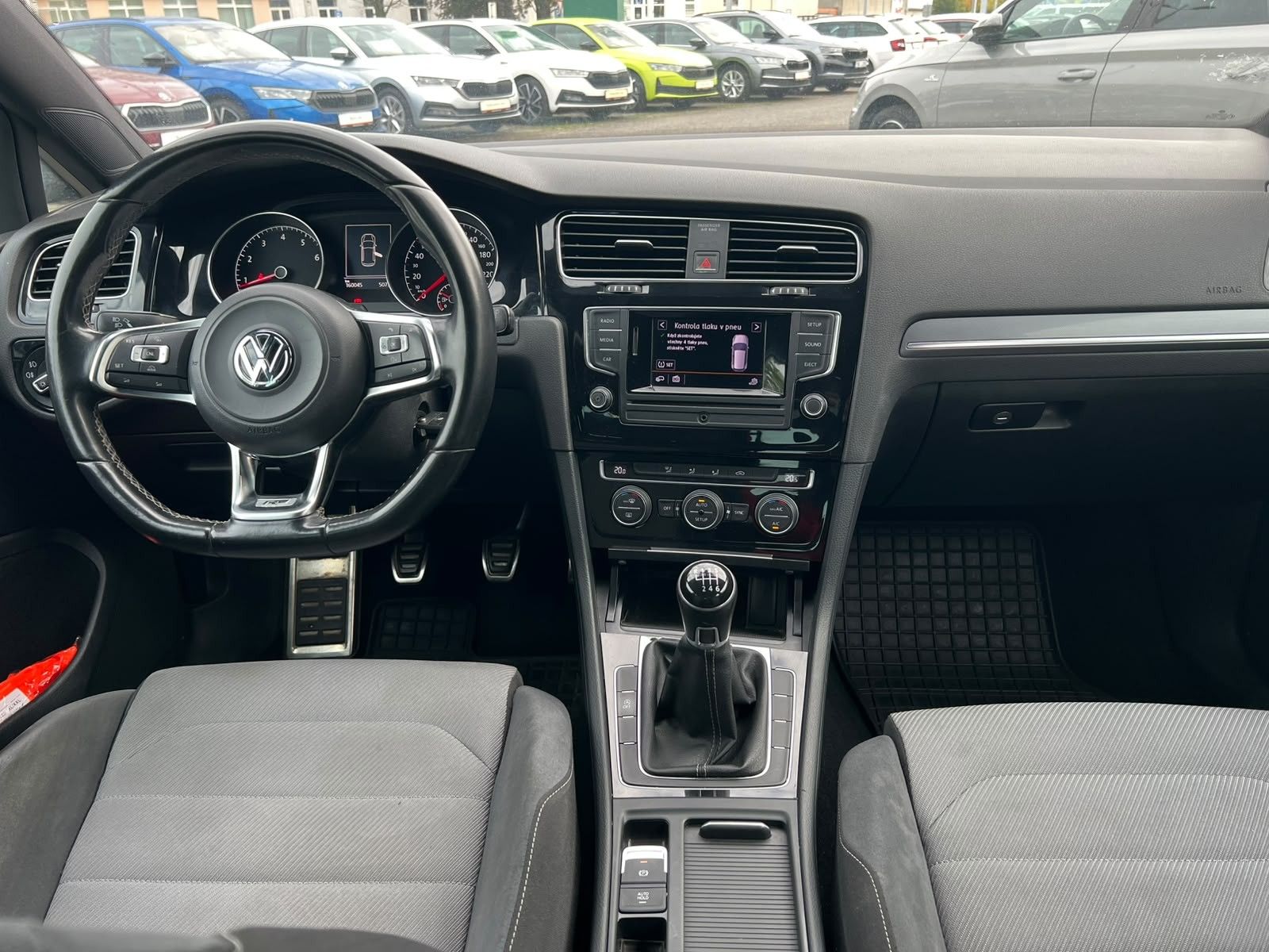 Volkswagen Golf, Comfortline 1.2 TSi - fotka 5