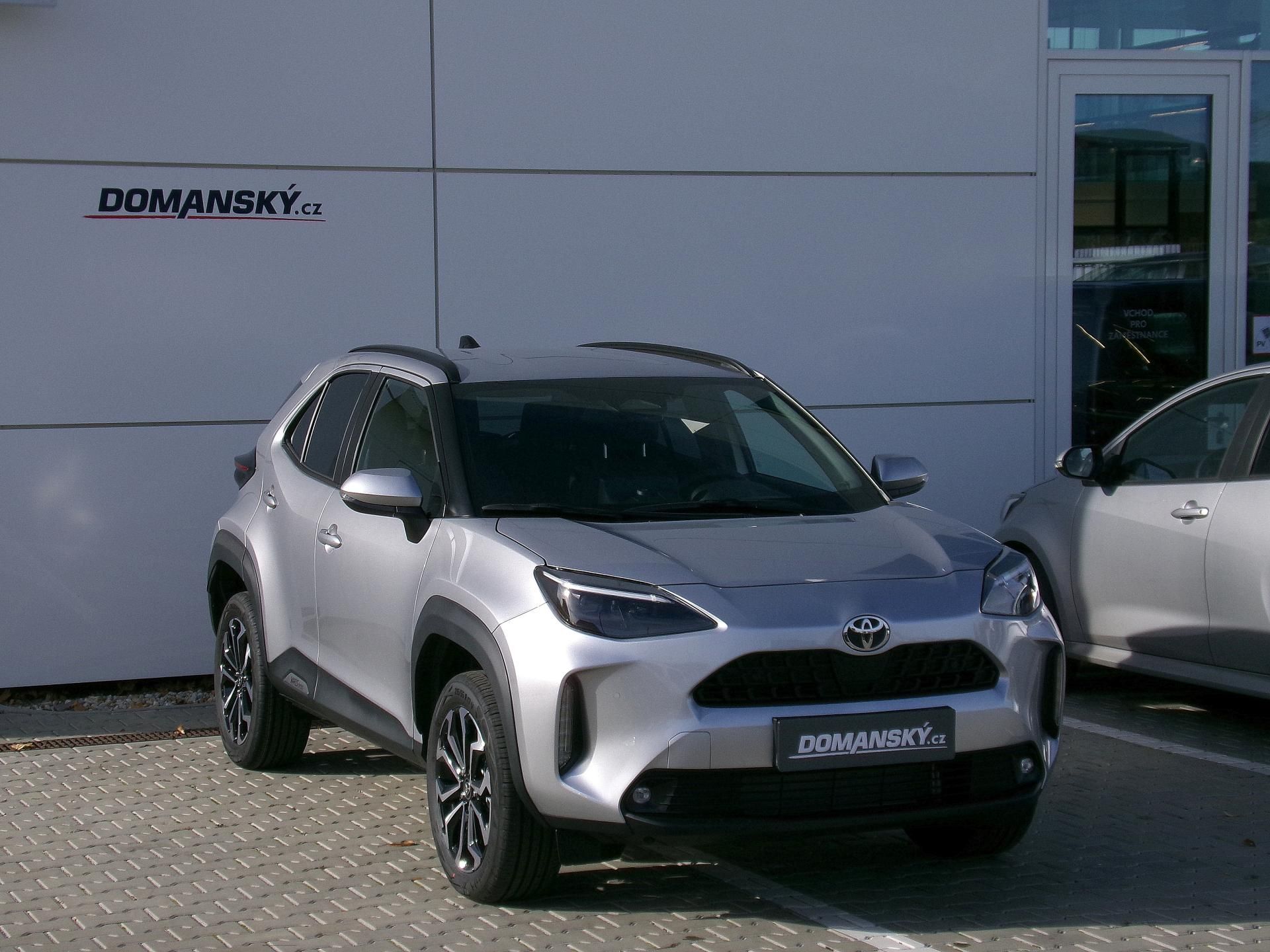 Toyota Yaris Cross, STYLE 1,5 HEV 130k AT - fotka 2