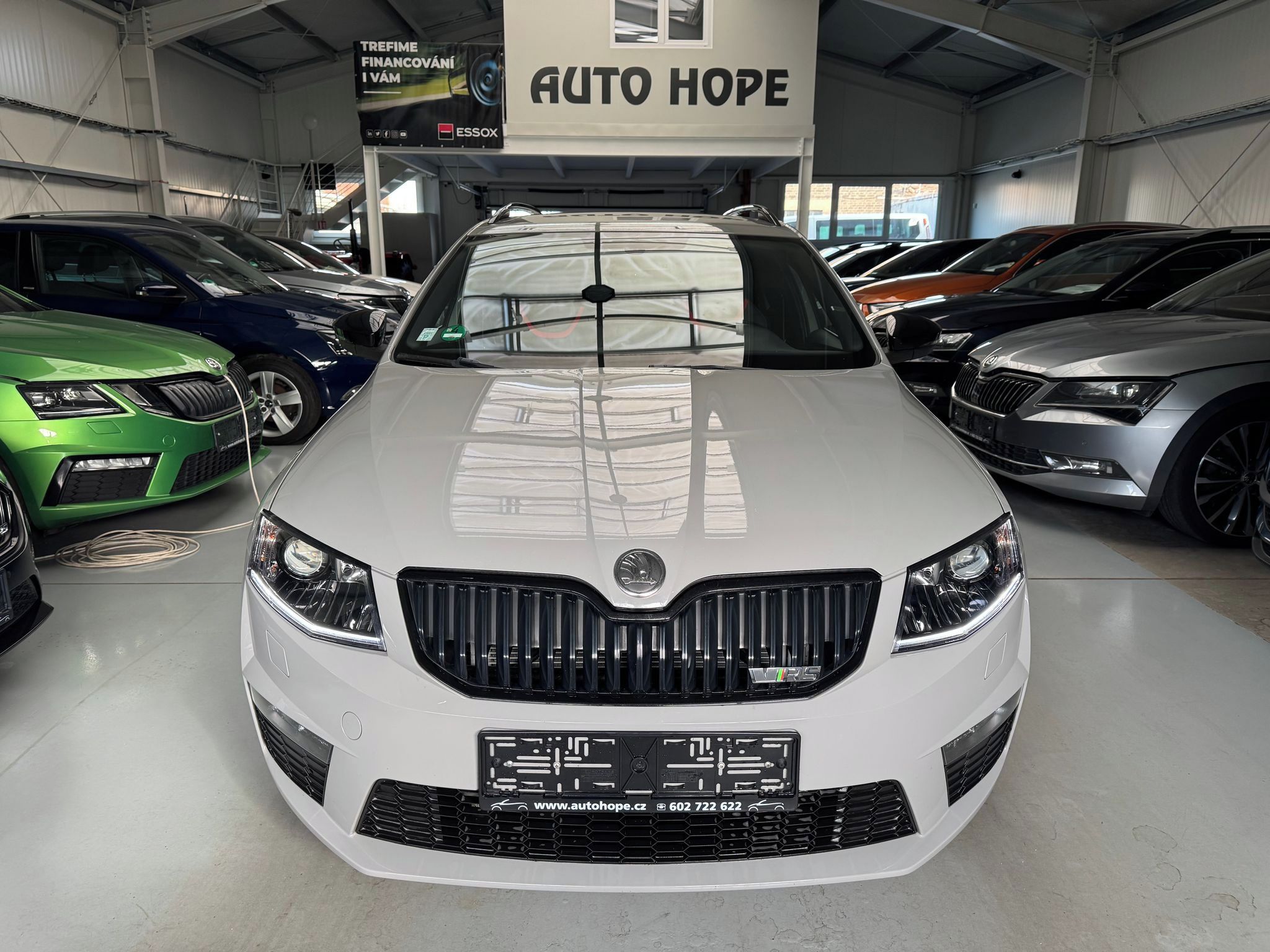 Škoda Octavia, combi RS 2.0 TSI - fotka 2
