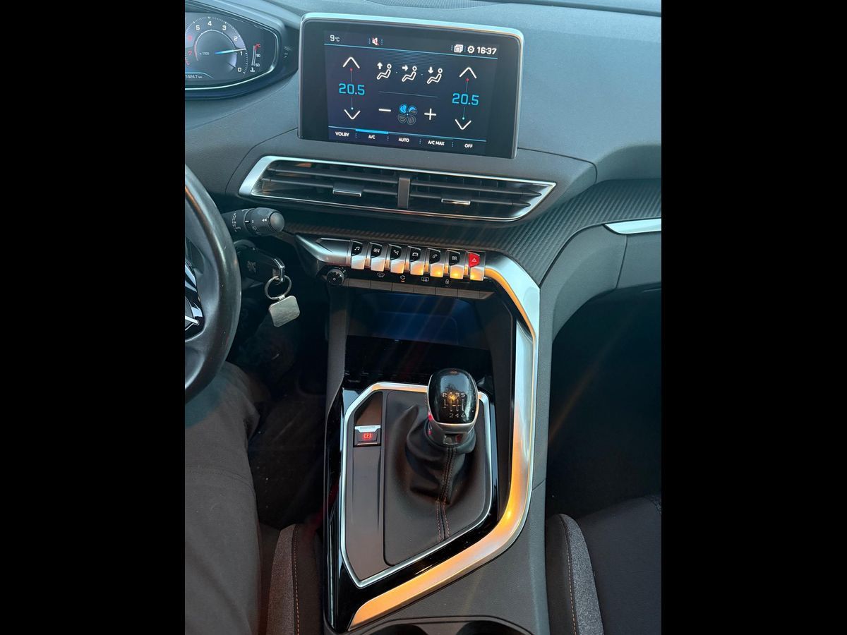 Peugeot 5008, ACTIVE 1.2PT 130 MAN6 7míst - fotka 4