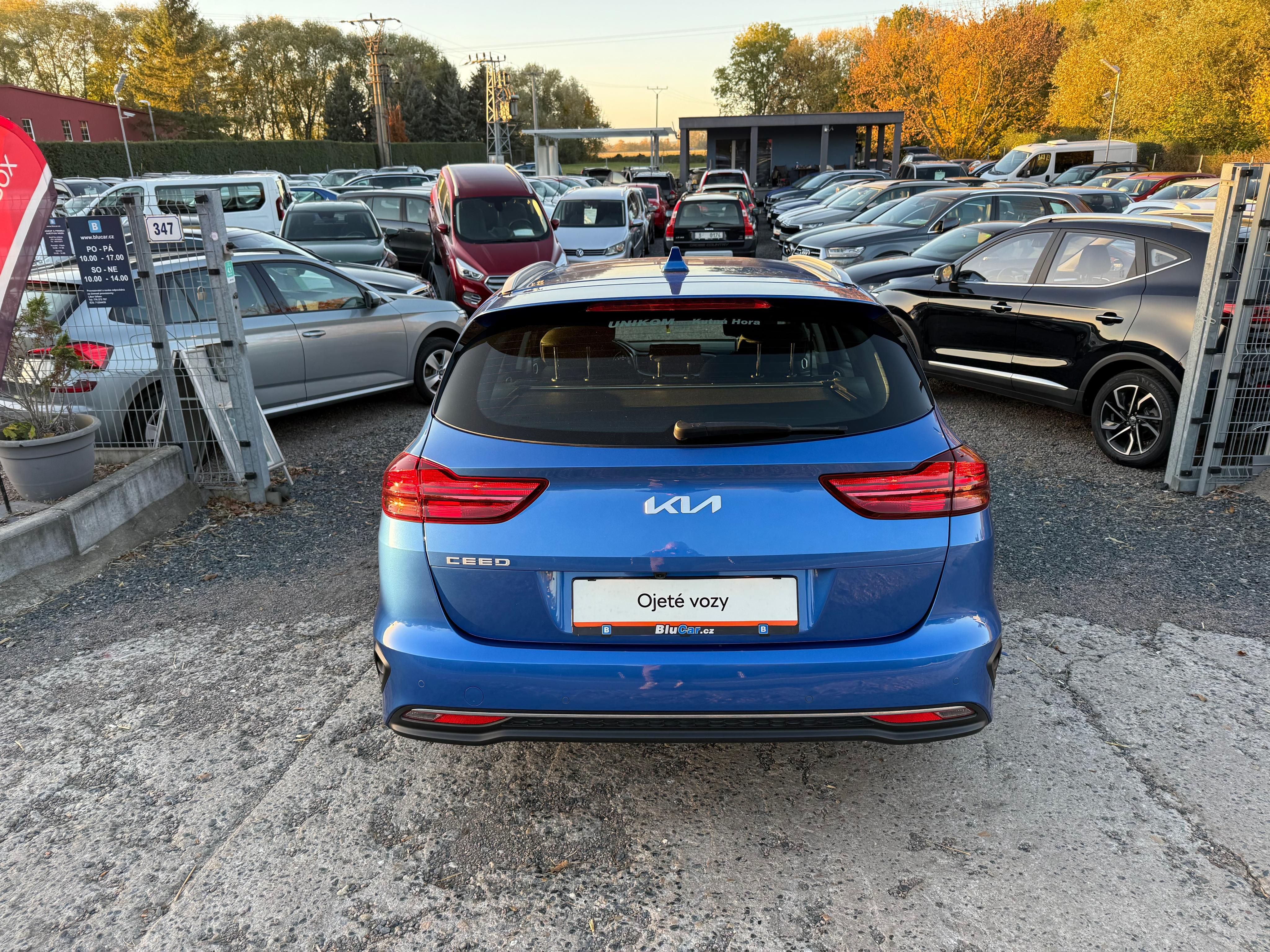 Kia Cee´d, 1.5T-GDi Spin ČR - fotka 5