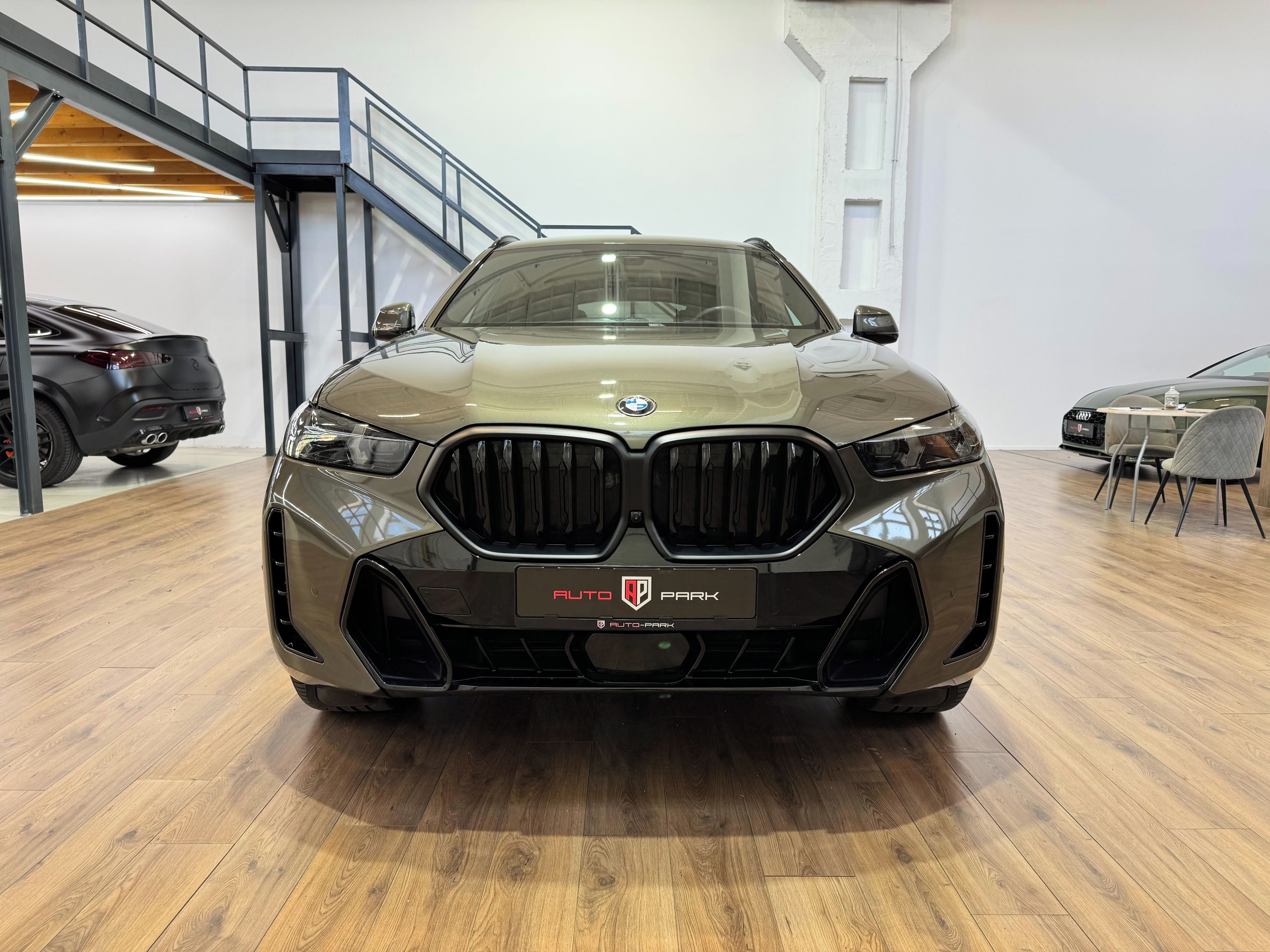 BMW X6, BMW X6 xDrive 30d mHEV A/T - fotka 2